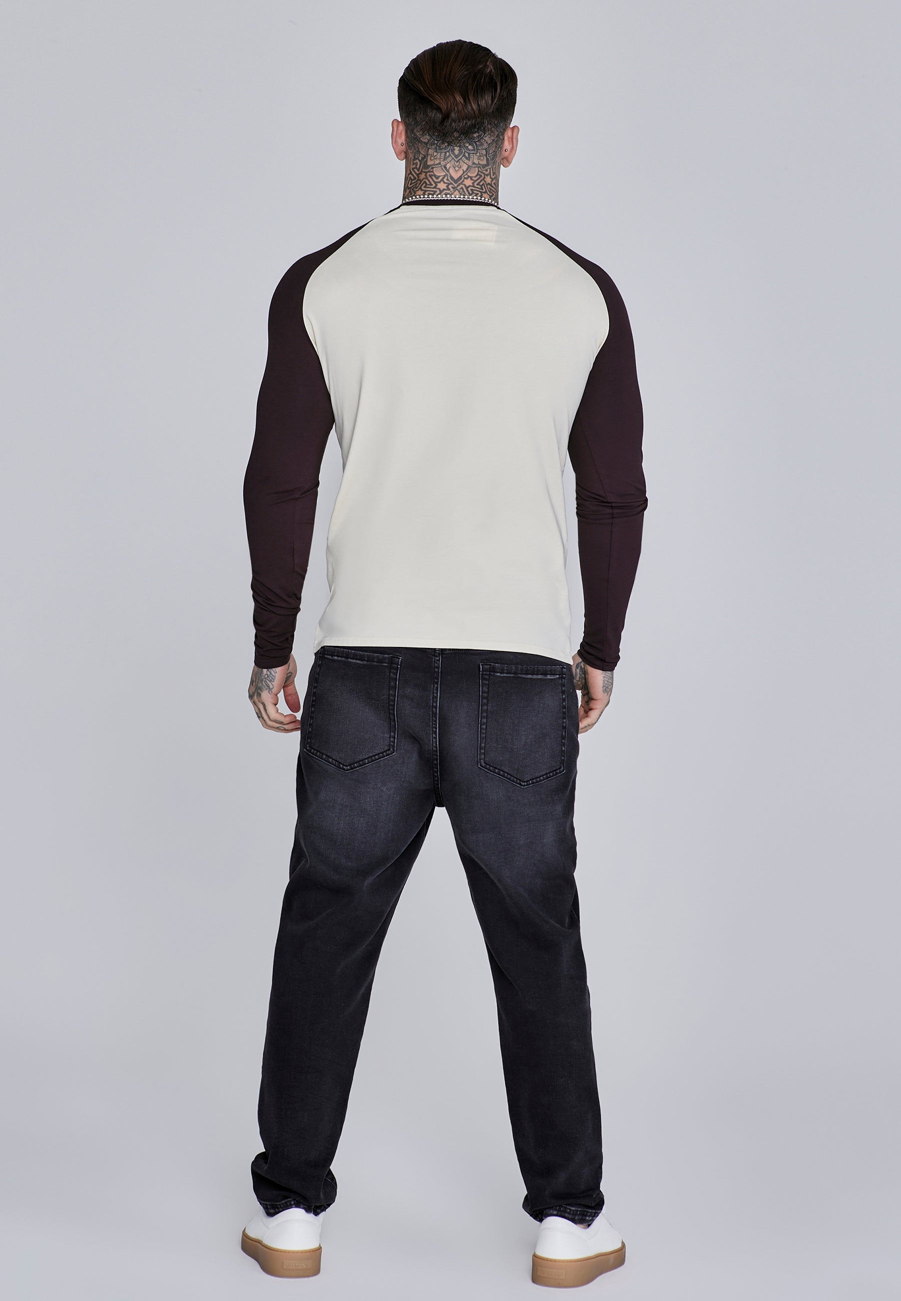 Maglietta Muscle Fit in ecru, marrone Magliette SikSilk