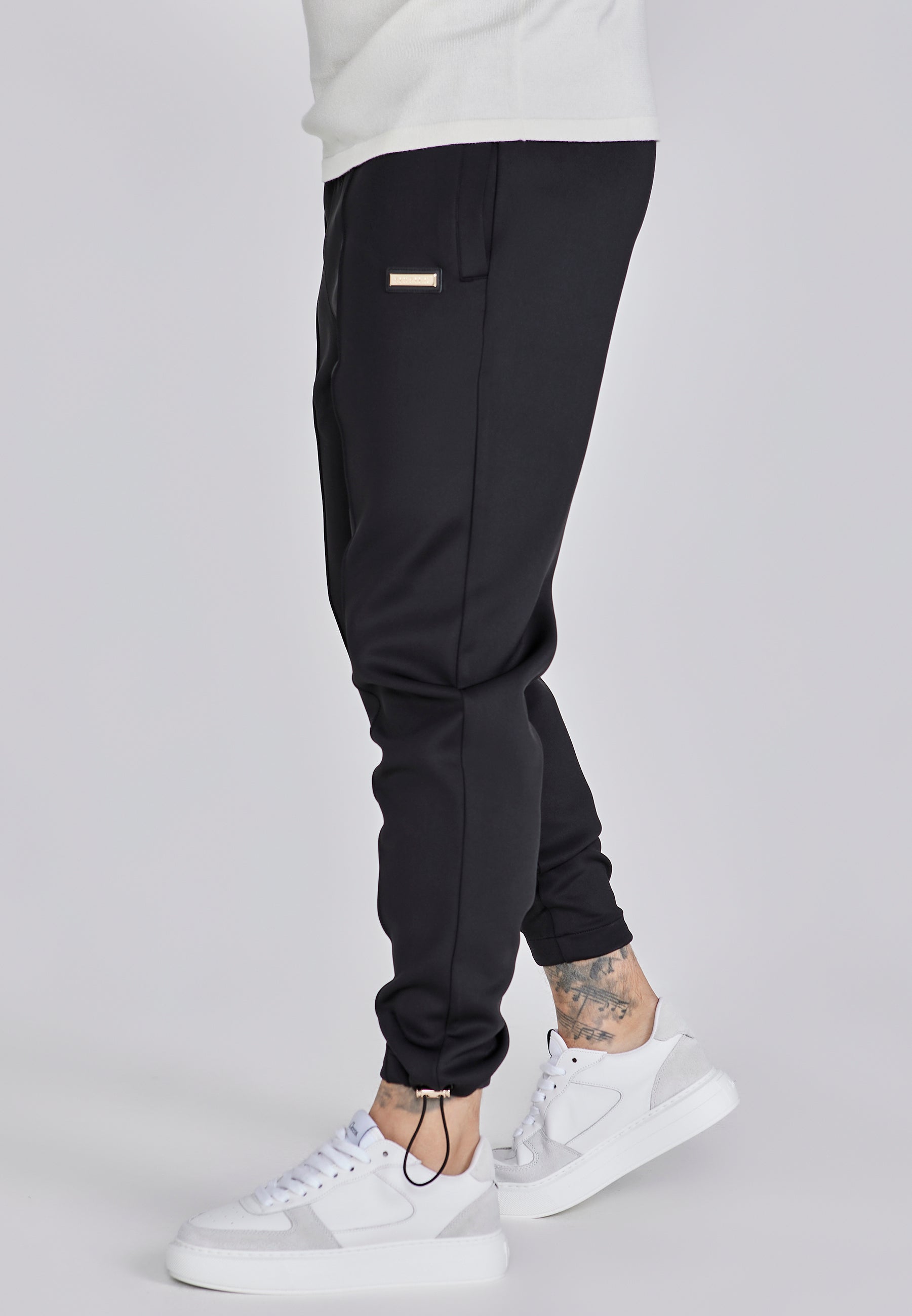 Joggers Cargo eleganti in nero Pantaloni SikSilk