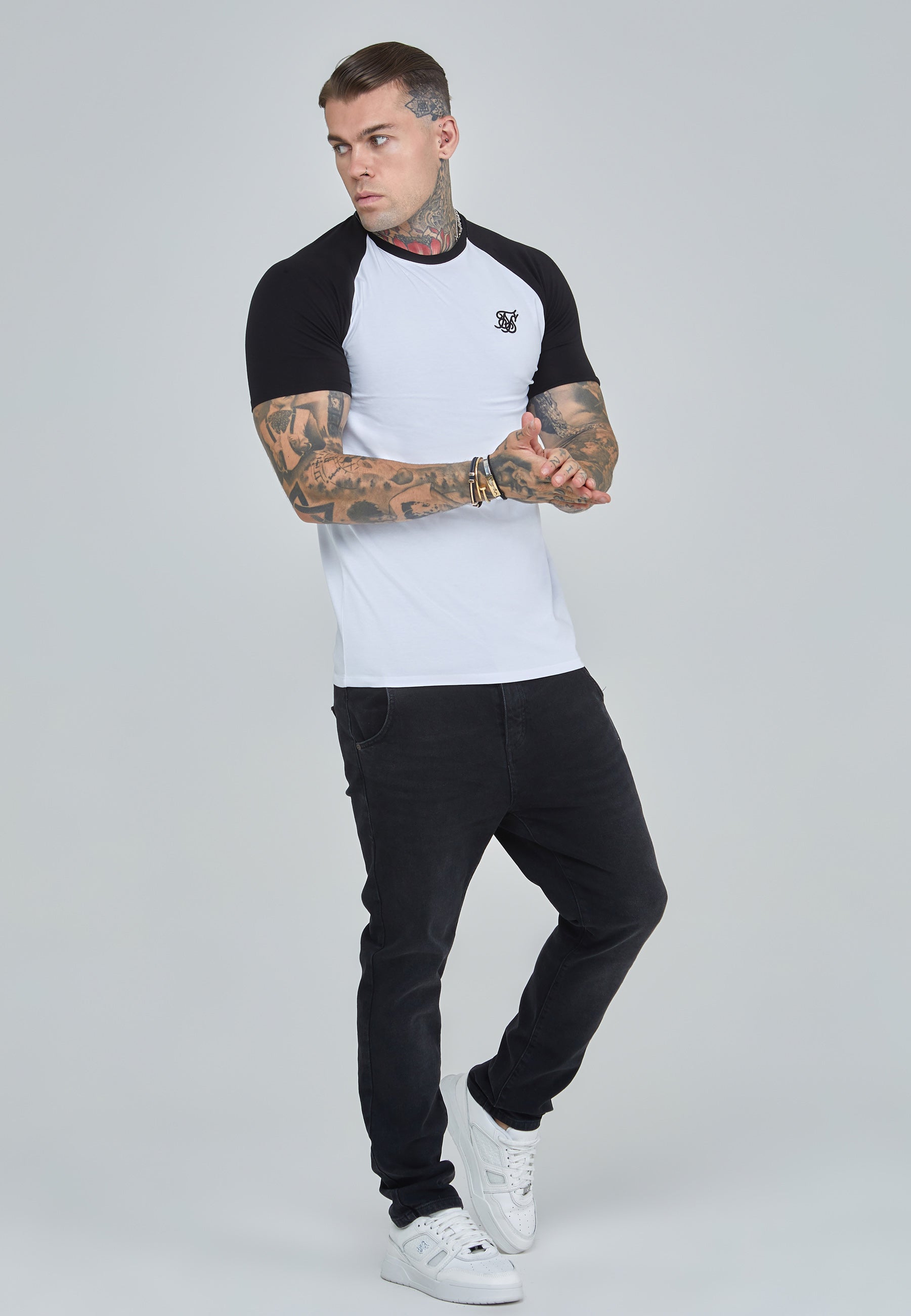 Maglietta Raglan in Bianco, Nero Magliette SikSilk