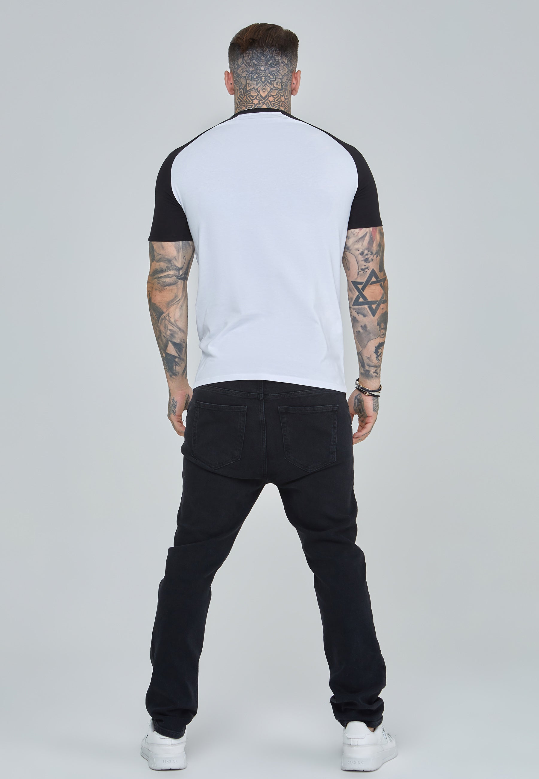 Maglietta Raglan in Bianco, Nero Magliette SikSilk