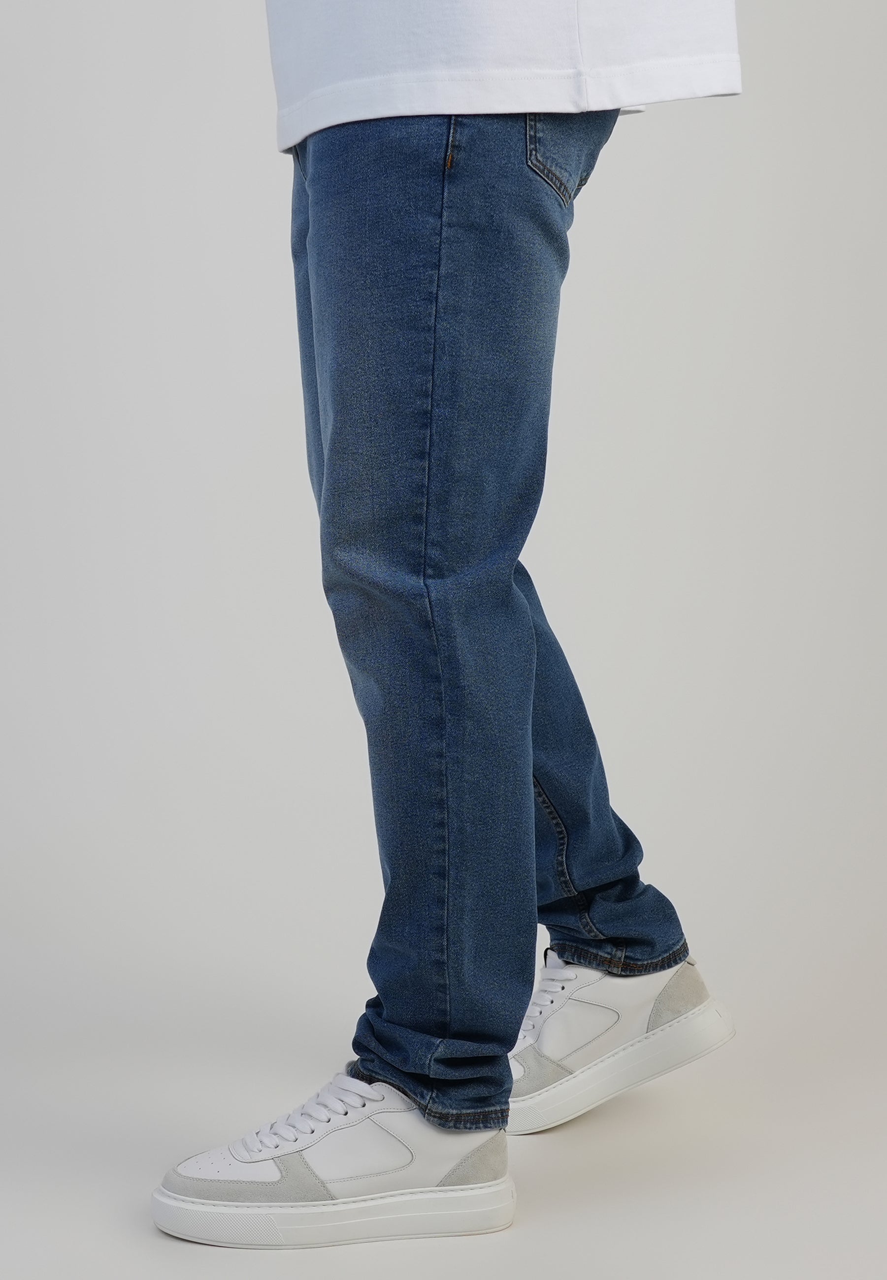 Jeans slim fit in blu medio lavato SikSilk