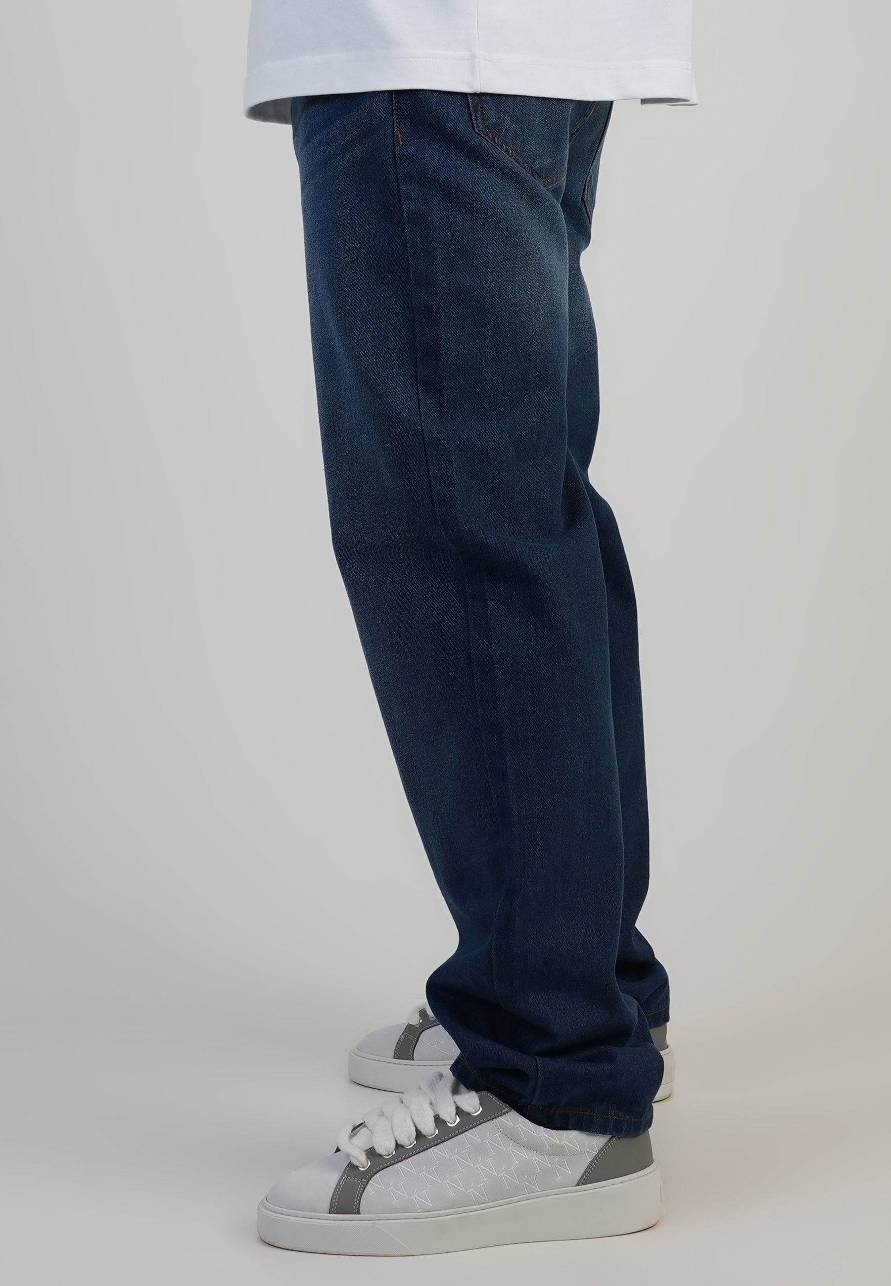 Jeans straight fit in blu scuro lavato SikSilk
