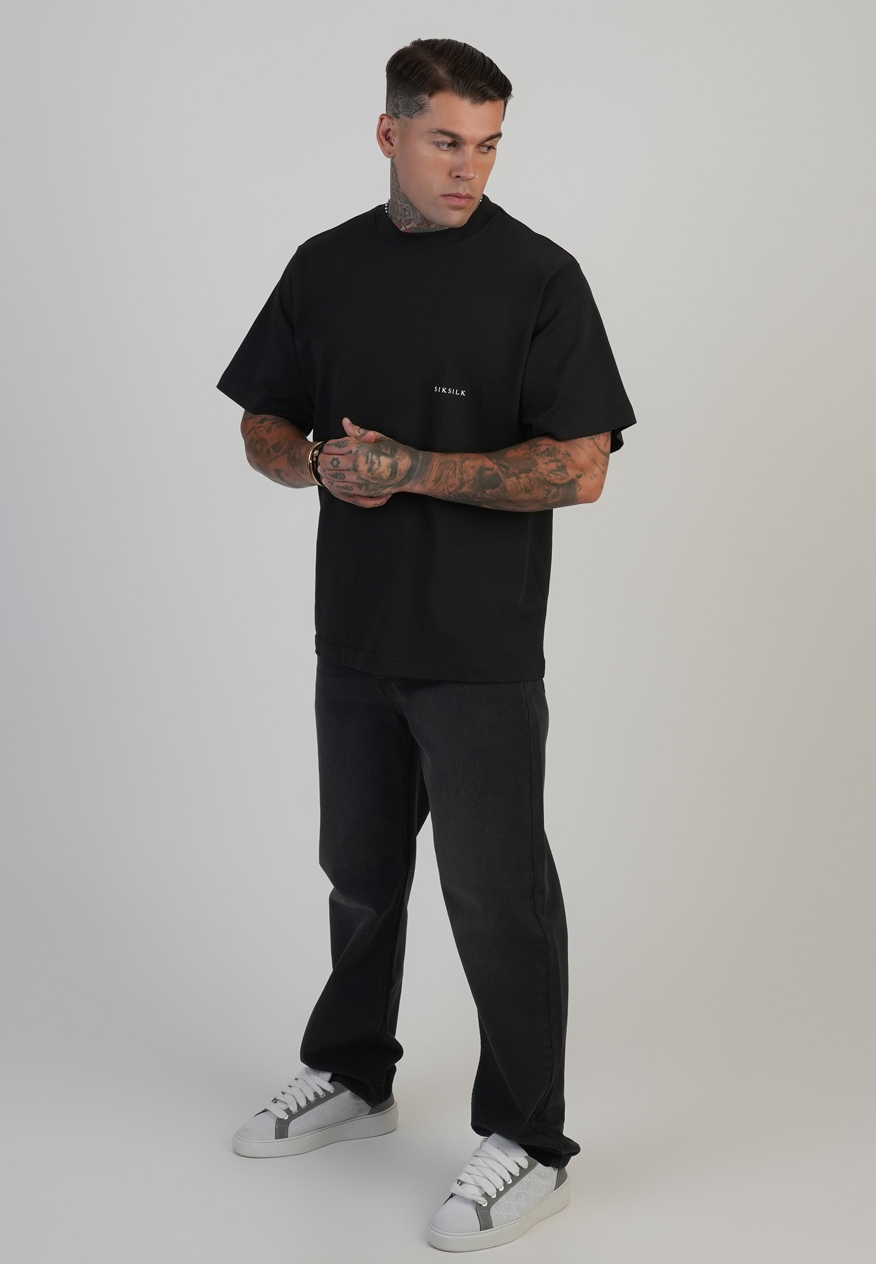 Jeans straight fit in jeans neri lavati SikSilk