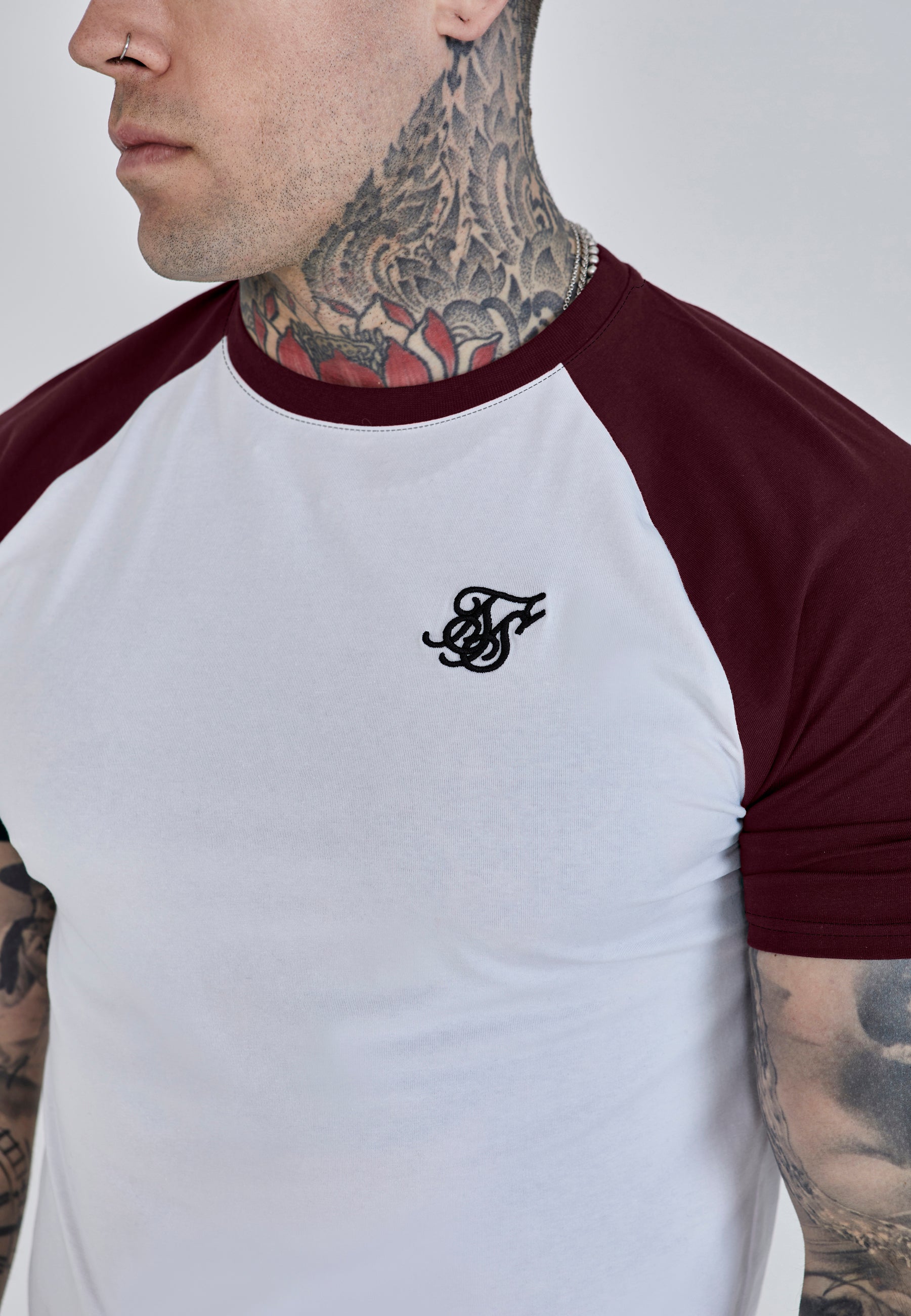 Maglietta Raglan in Bianco, Borgogna Magliette SikSilk