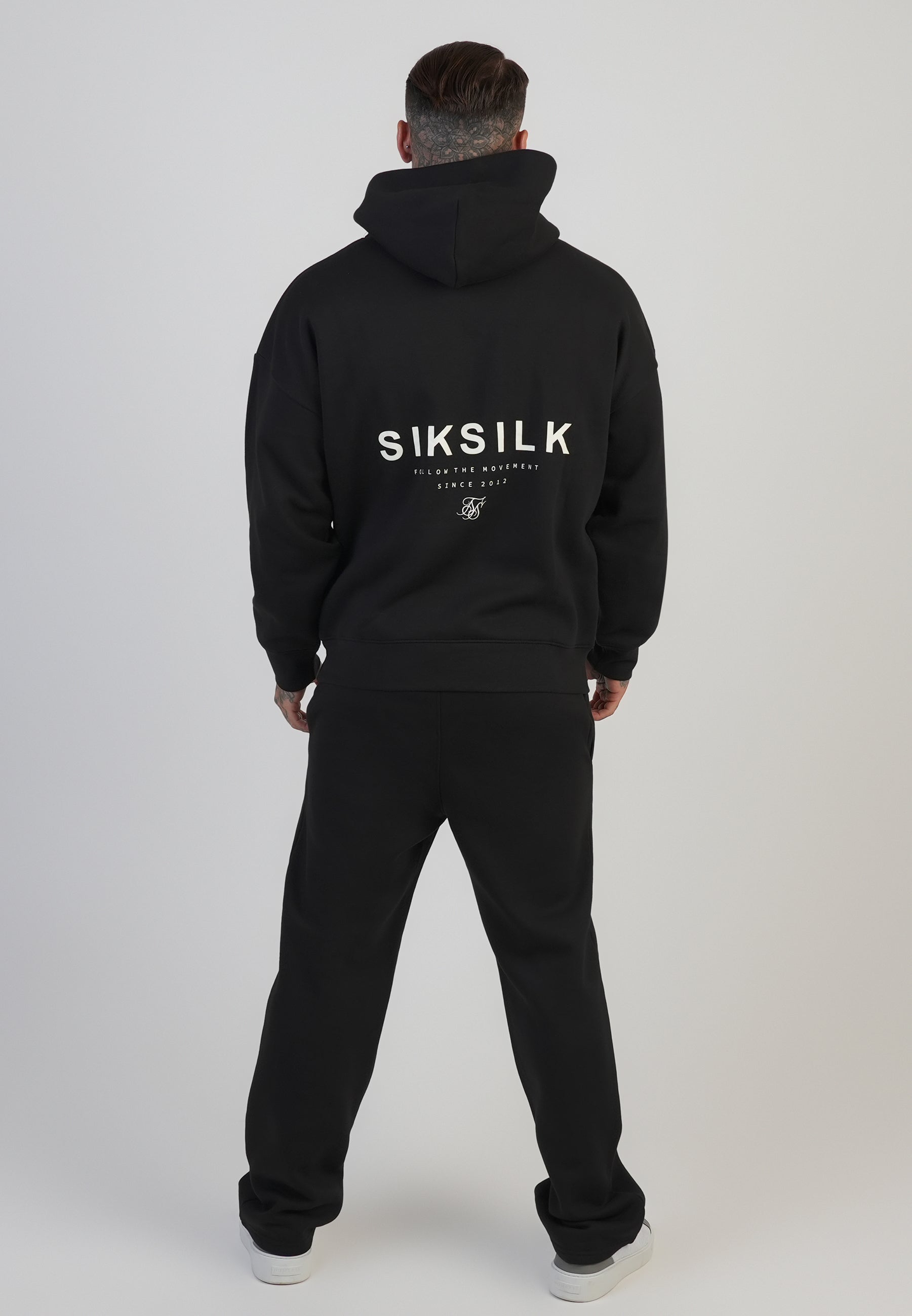 Felpa grafica con cappuccio in nero SikSilk