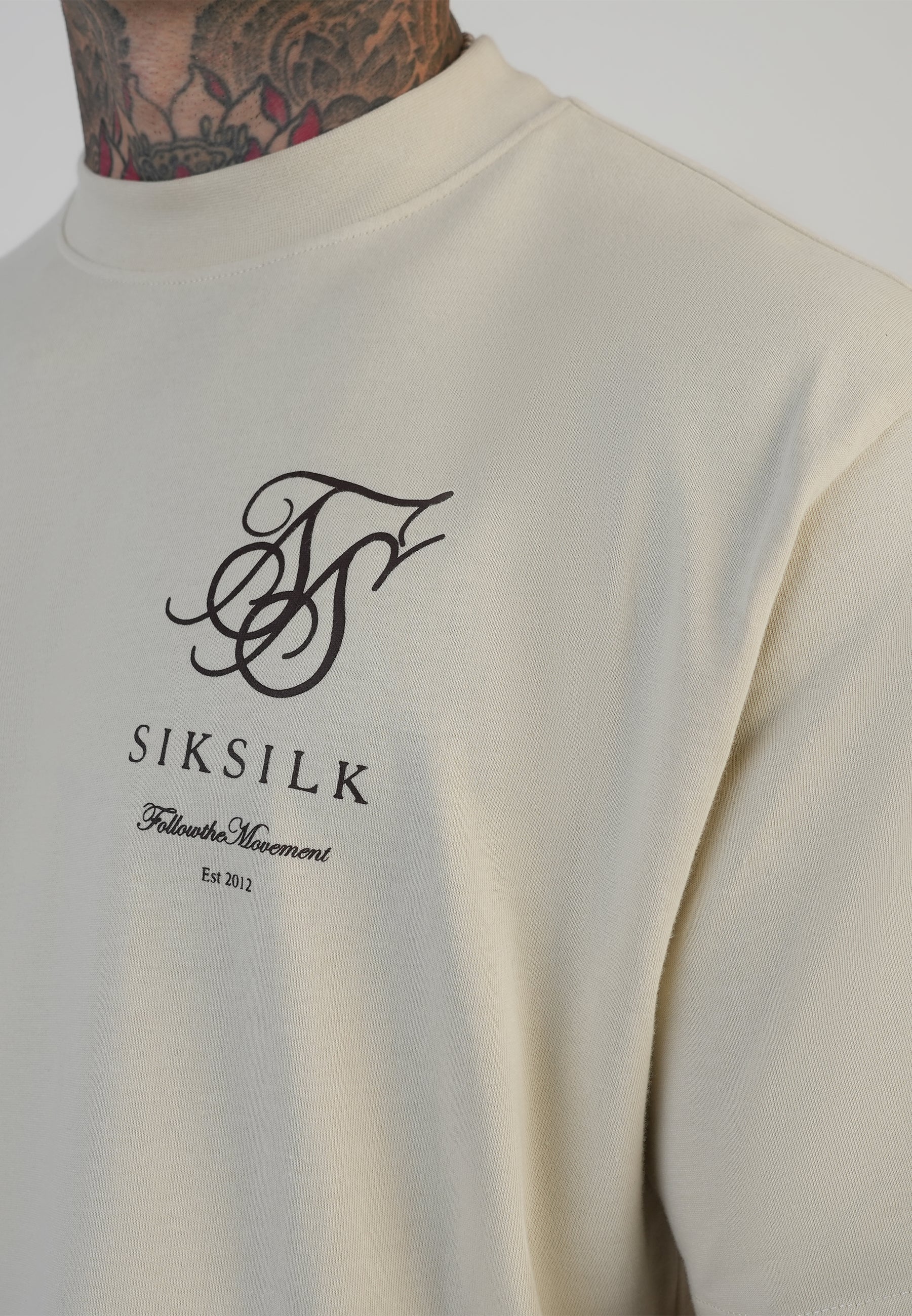 Maglietta con logo in ecru T-shirt SikSilk