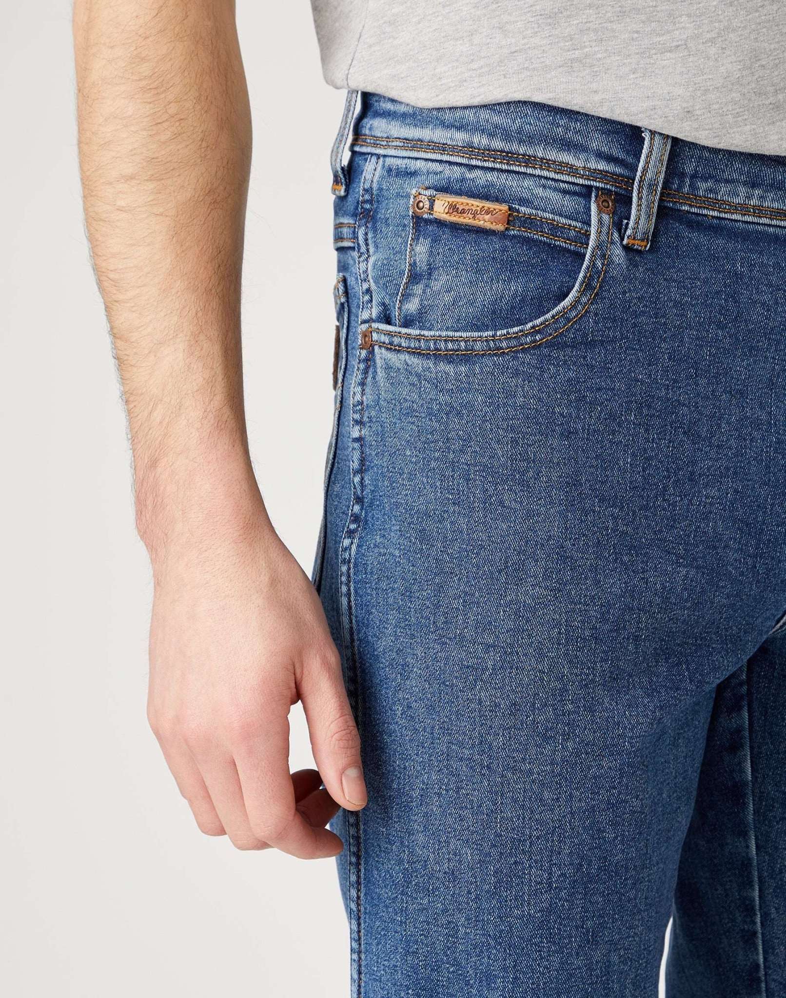 Jeans Texas Slim Medium Stretch in stonewash Wrangler