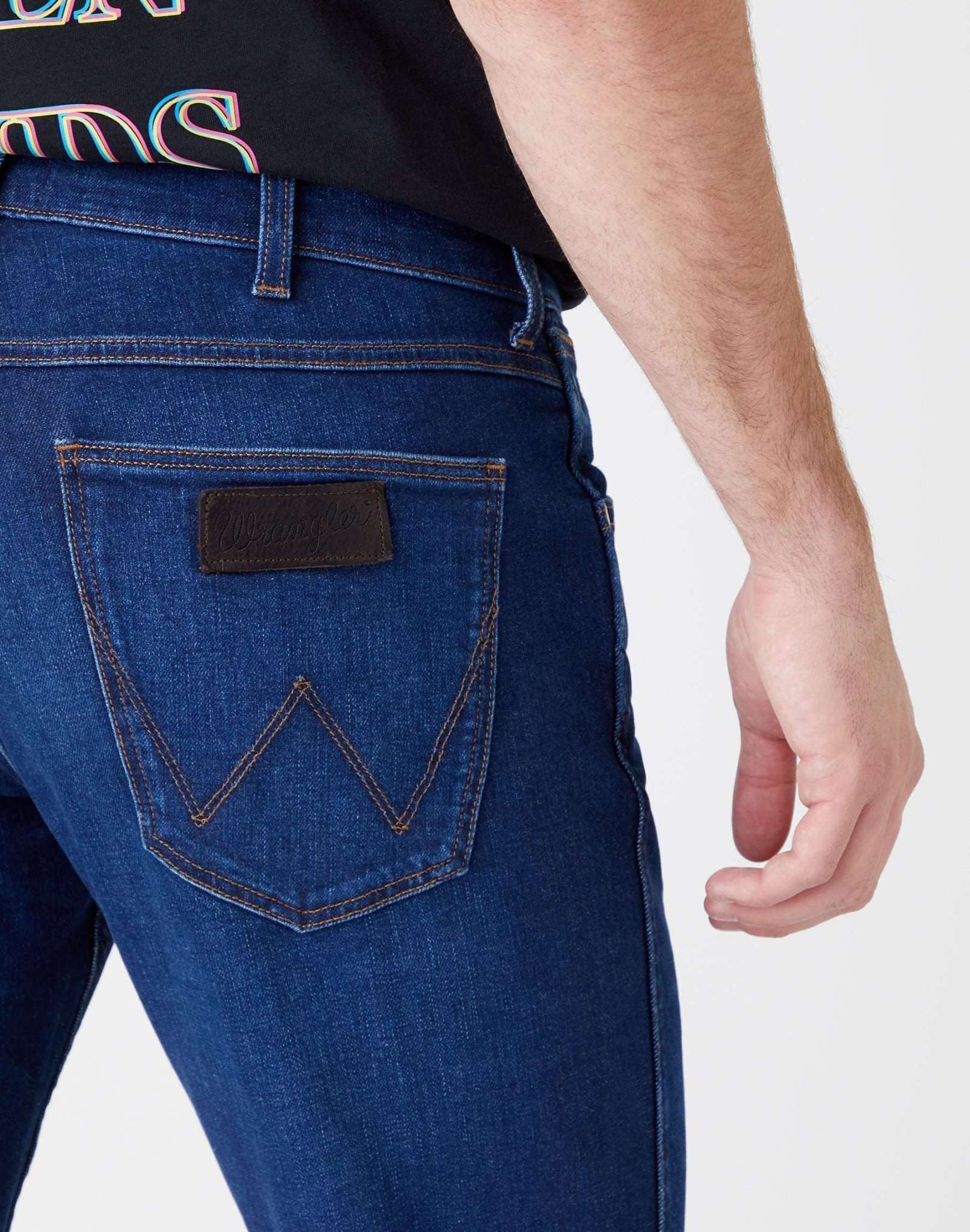 Greensboro Medium Stretch in Jeans Bullseye Wrangler