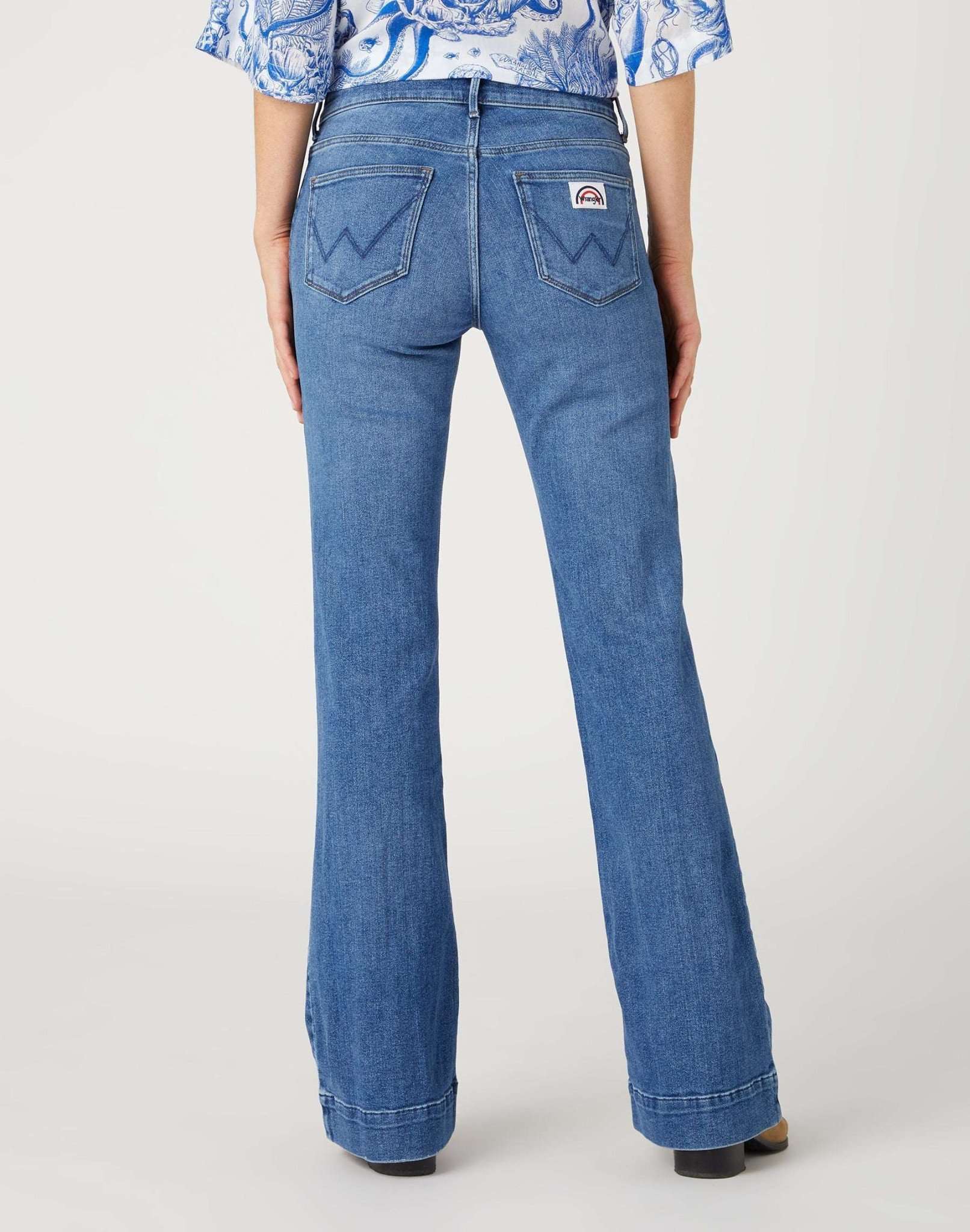 Jeans Flare in Raven Wrangler