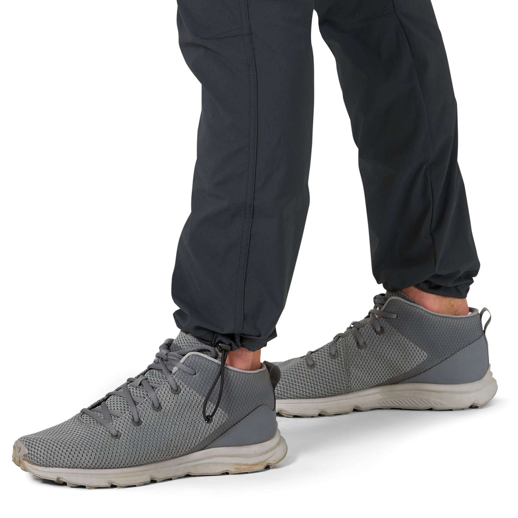 All Terrain Gear Convertible Trail Jogger in pantaloni Caviar Wrangler