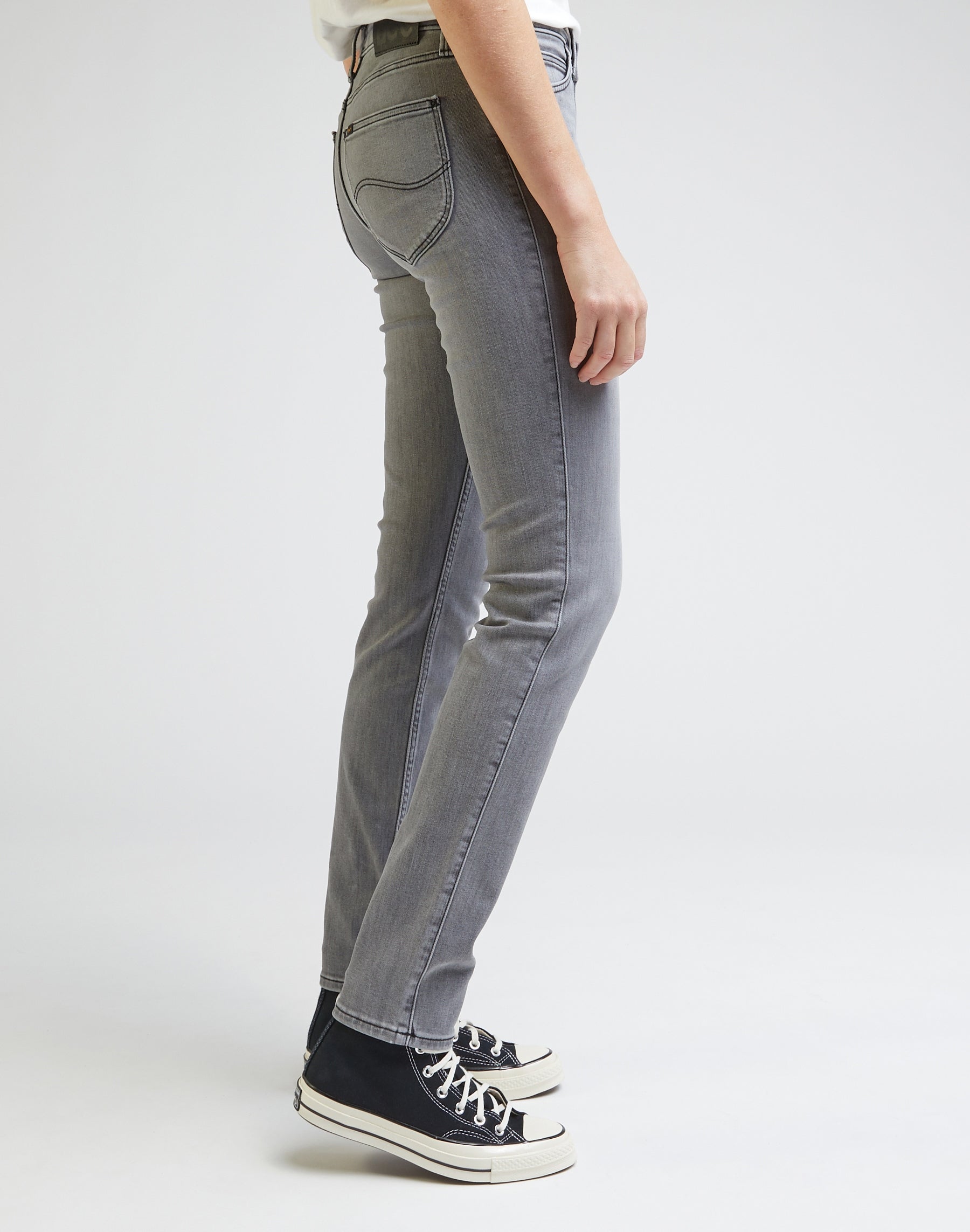 Elly in jeans a velo grigio Lee