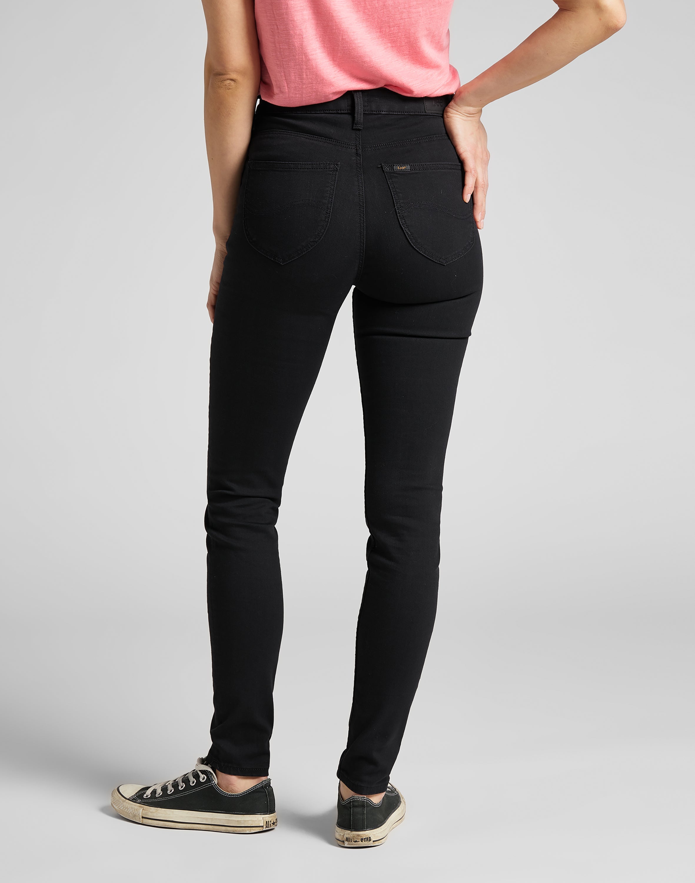 Scarlett High in jeans con risciacquo nero Lee