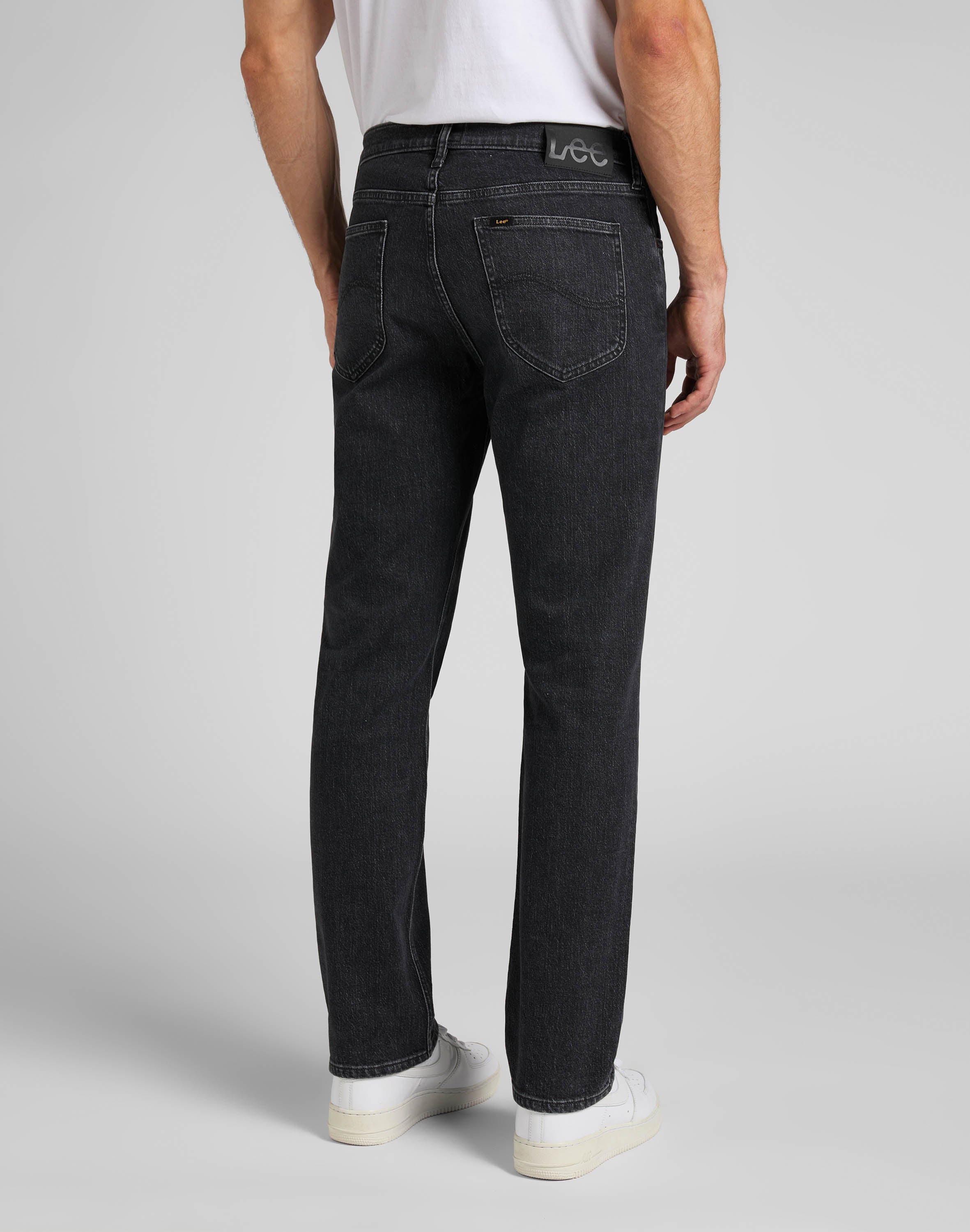 West in gonna jeans Lee