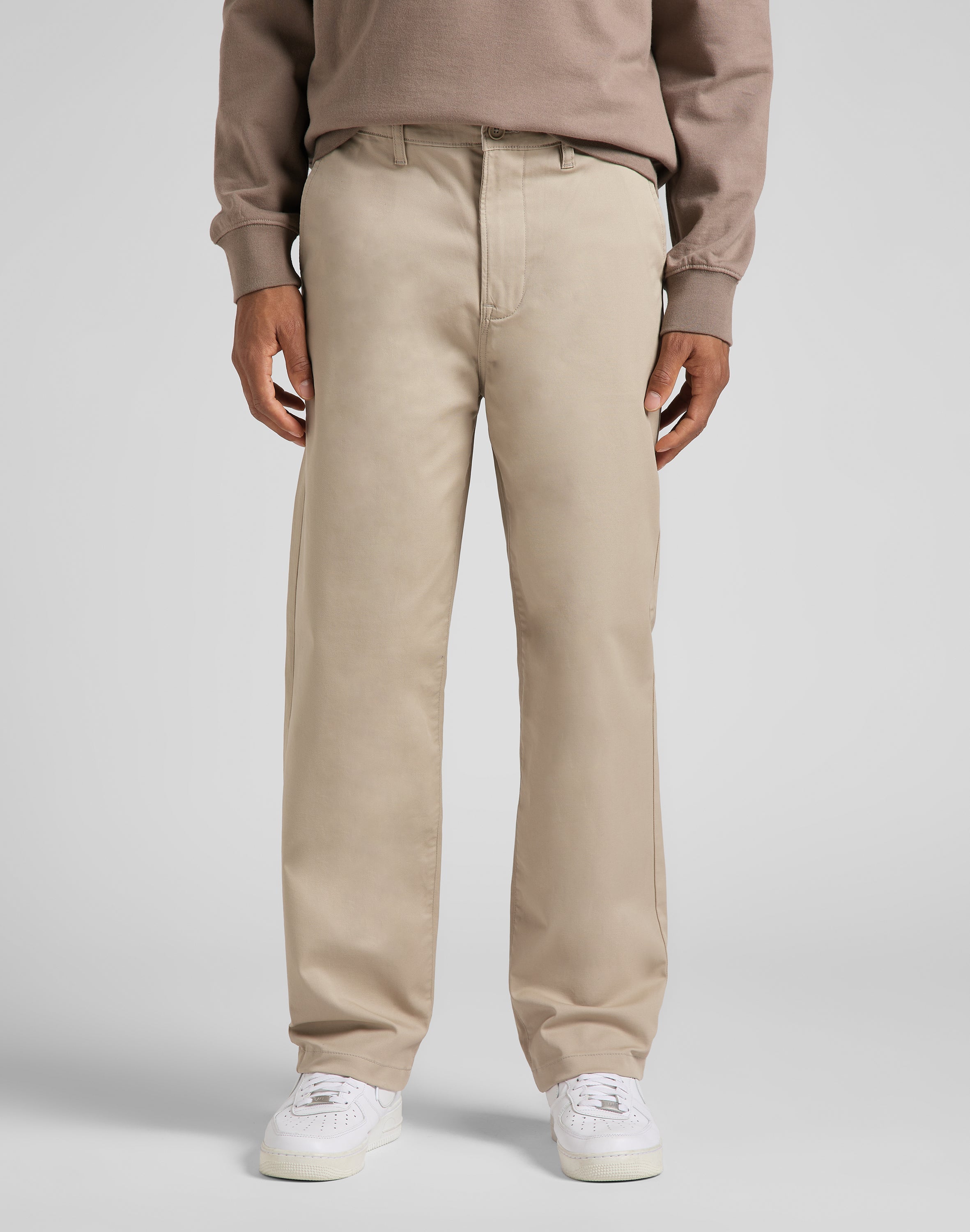 Pantaloni chino rilassati in pietra Lee