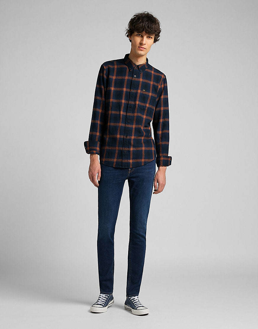 Malone in jeans scuri Martha Lee