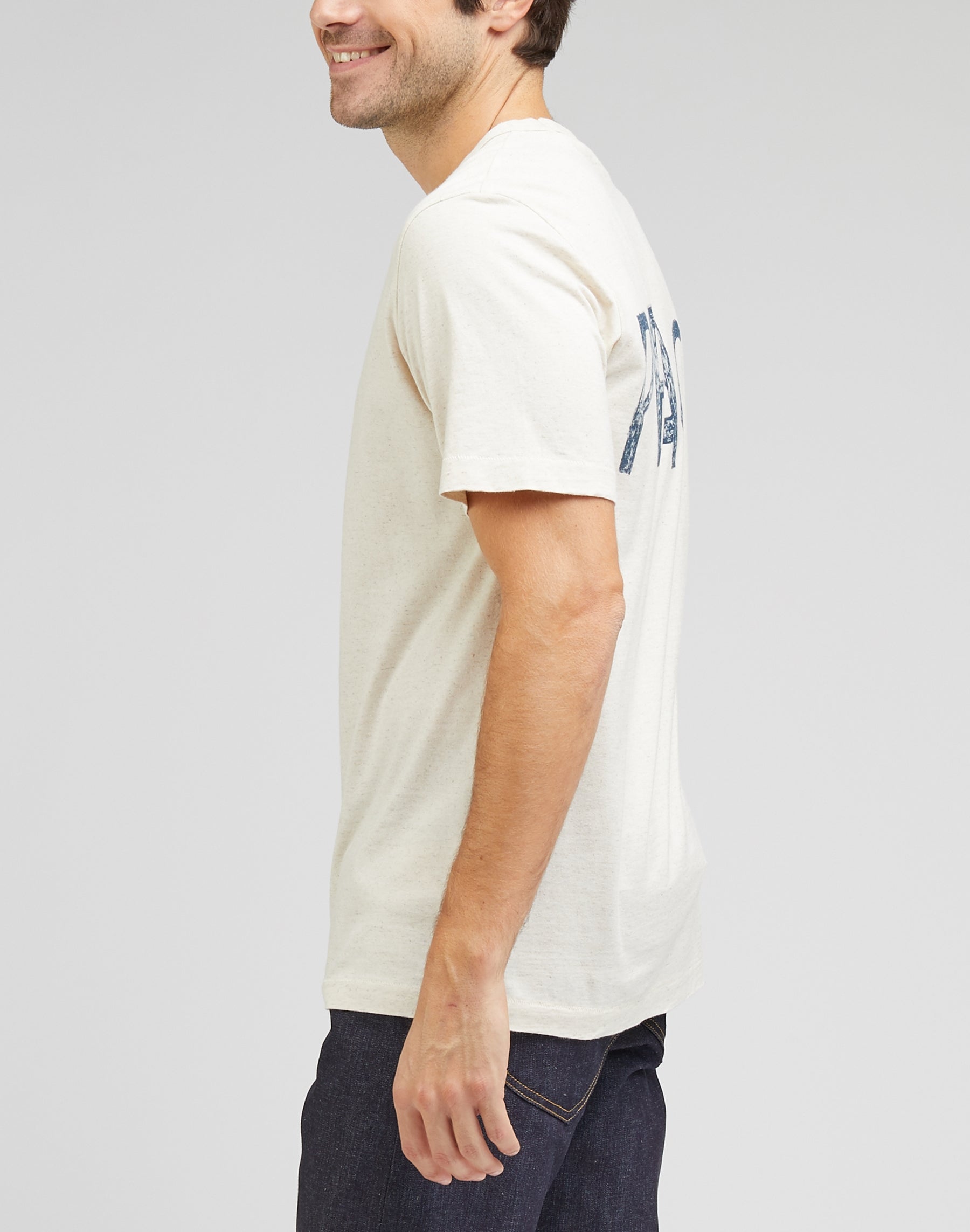 101 Tee in tinta unita Lee
