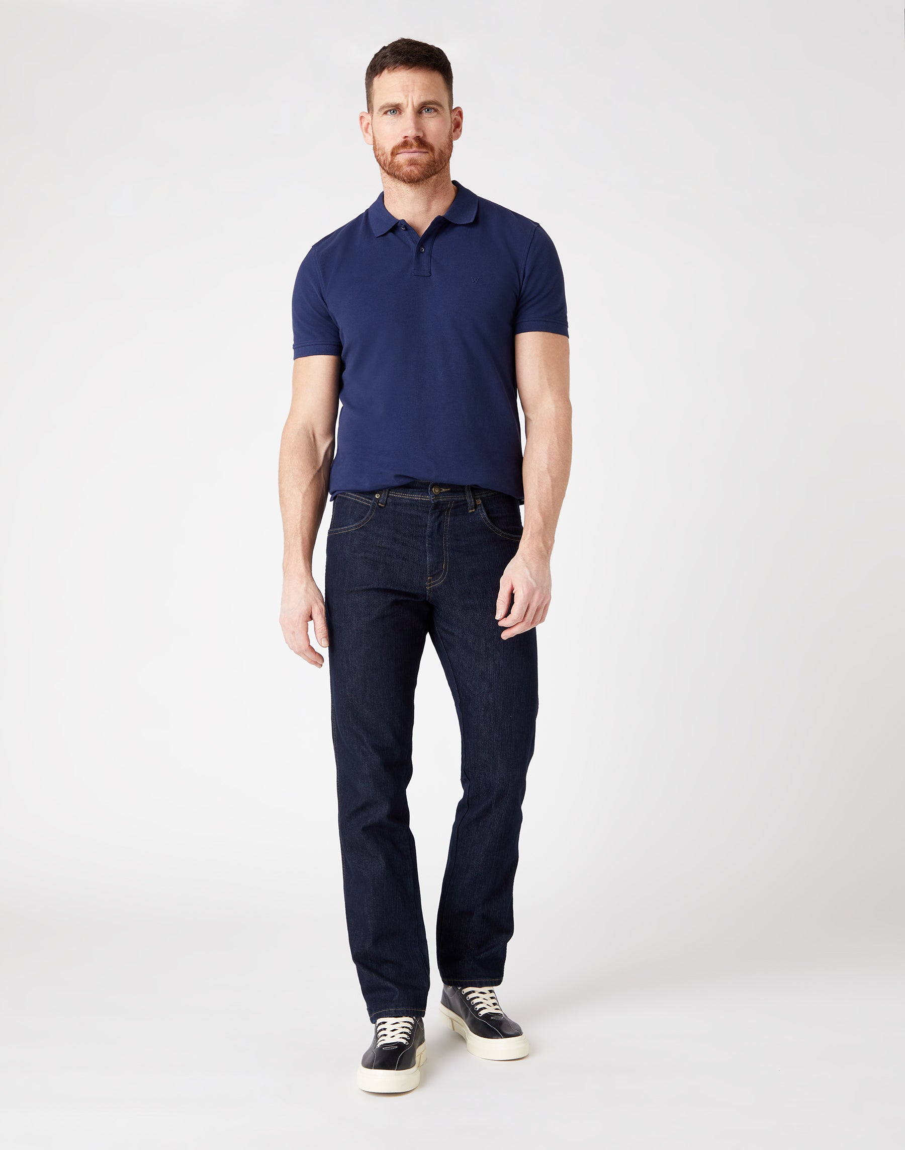 Jeans Wrangler regular fit medium stretch con lavaggio a risciacquo