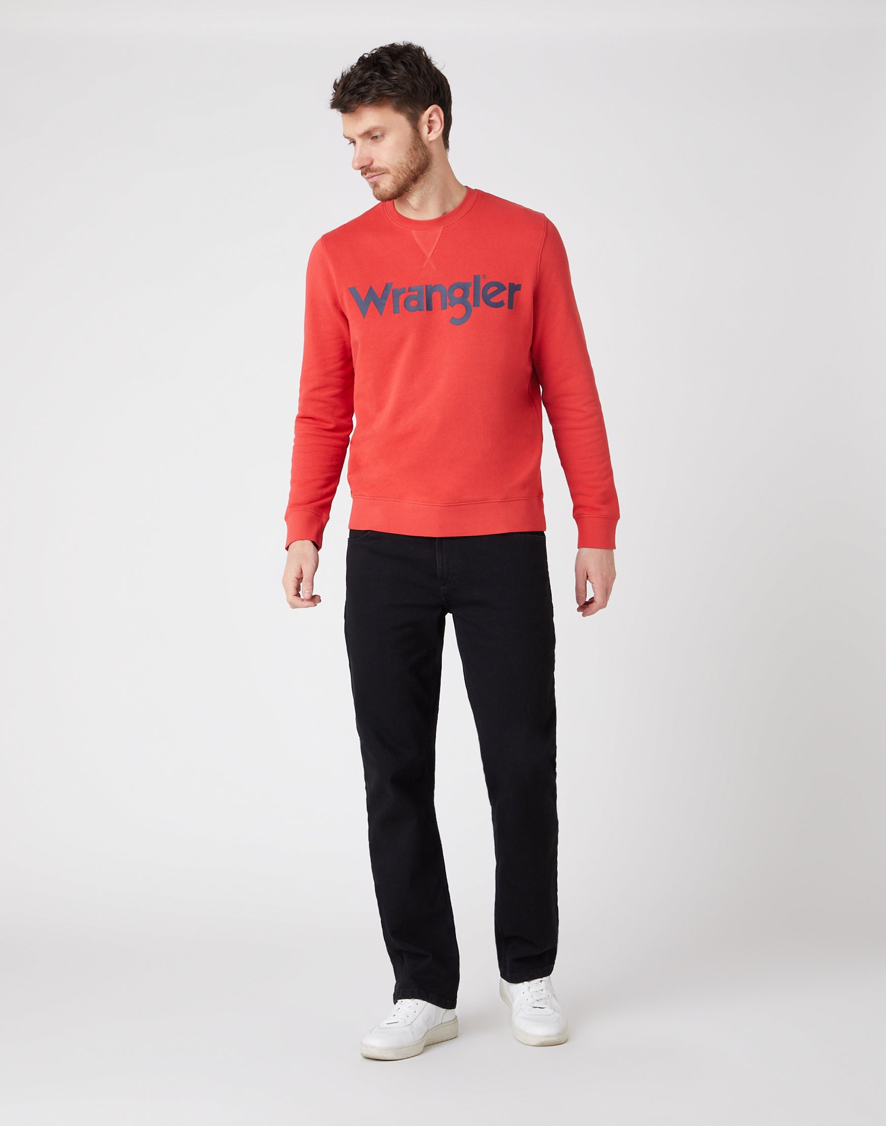 Jeans dritti Low Stretch con risciacquo nero Wrangler