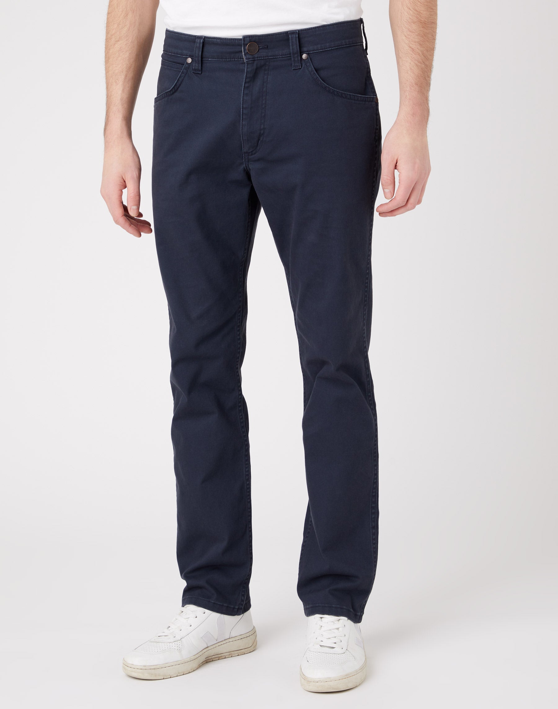 Pantaloni Greensboro Low Stretch in Dark Navy Wrangler