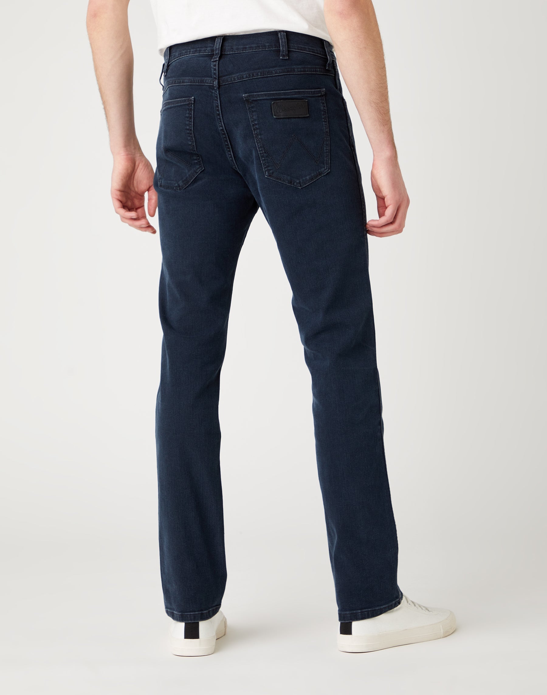 Jeans Greensboro Medium Stretch in ferro blu Wrangler