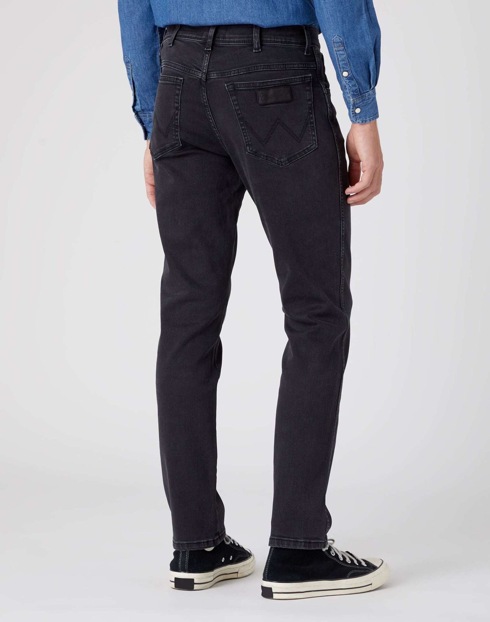 Jeans Texas Slim in Nero Corvo Wrangler   