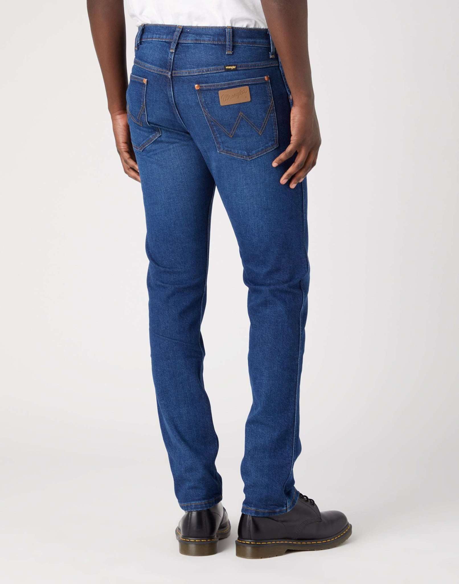 11MWZ in Far Away Jeans Wrangler   