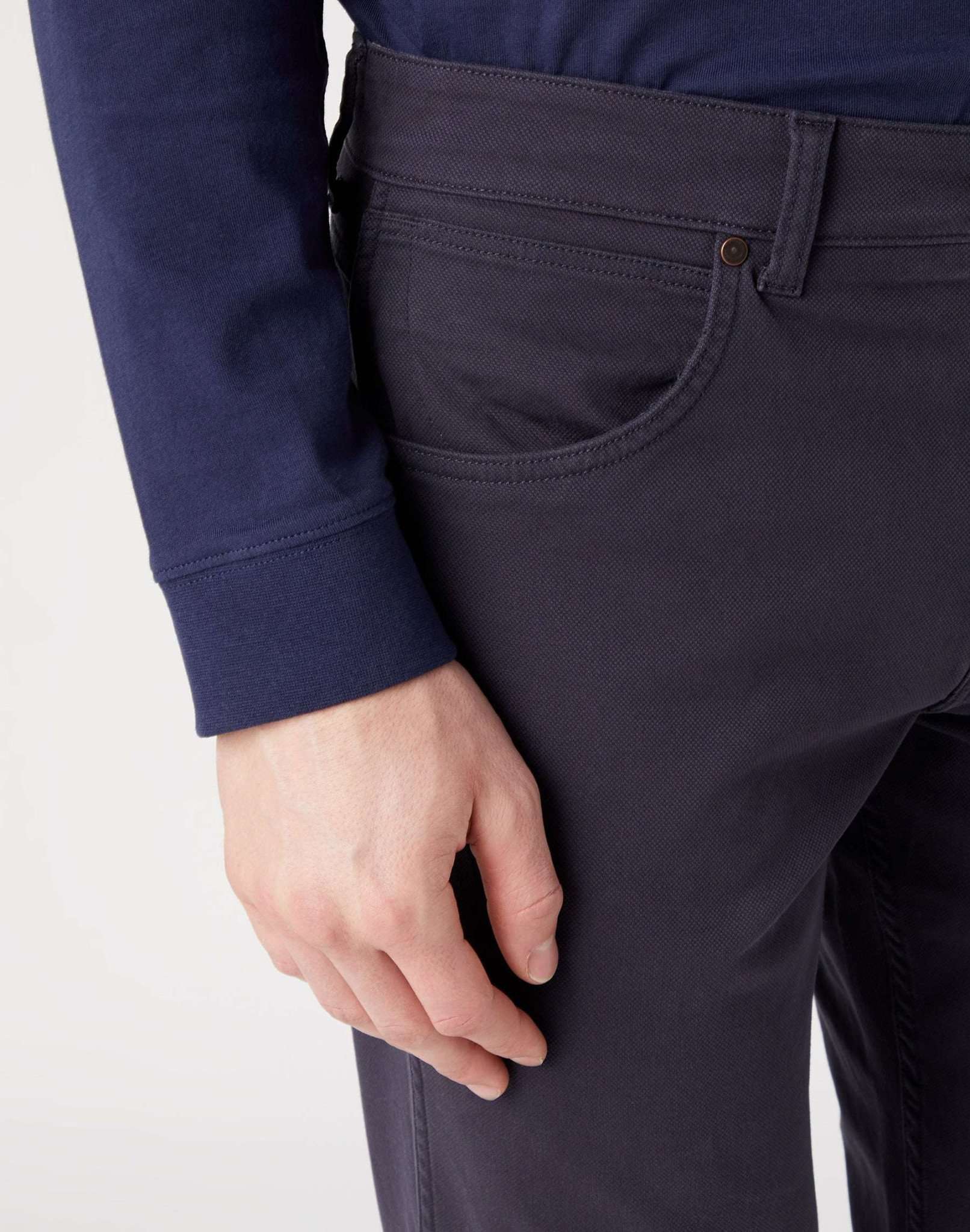 Greensboro in Pantaloni Navy Scuro Wrangler   