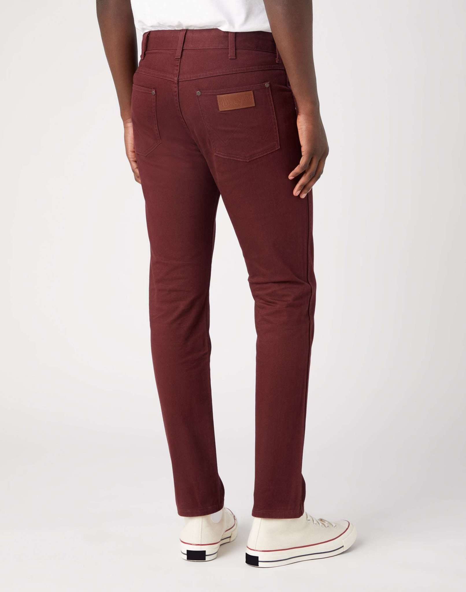 Larston in Dahlia Pantaloni Wrangler   