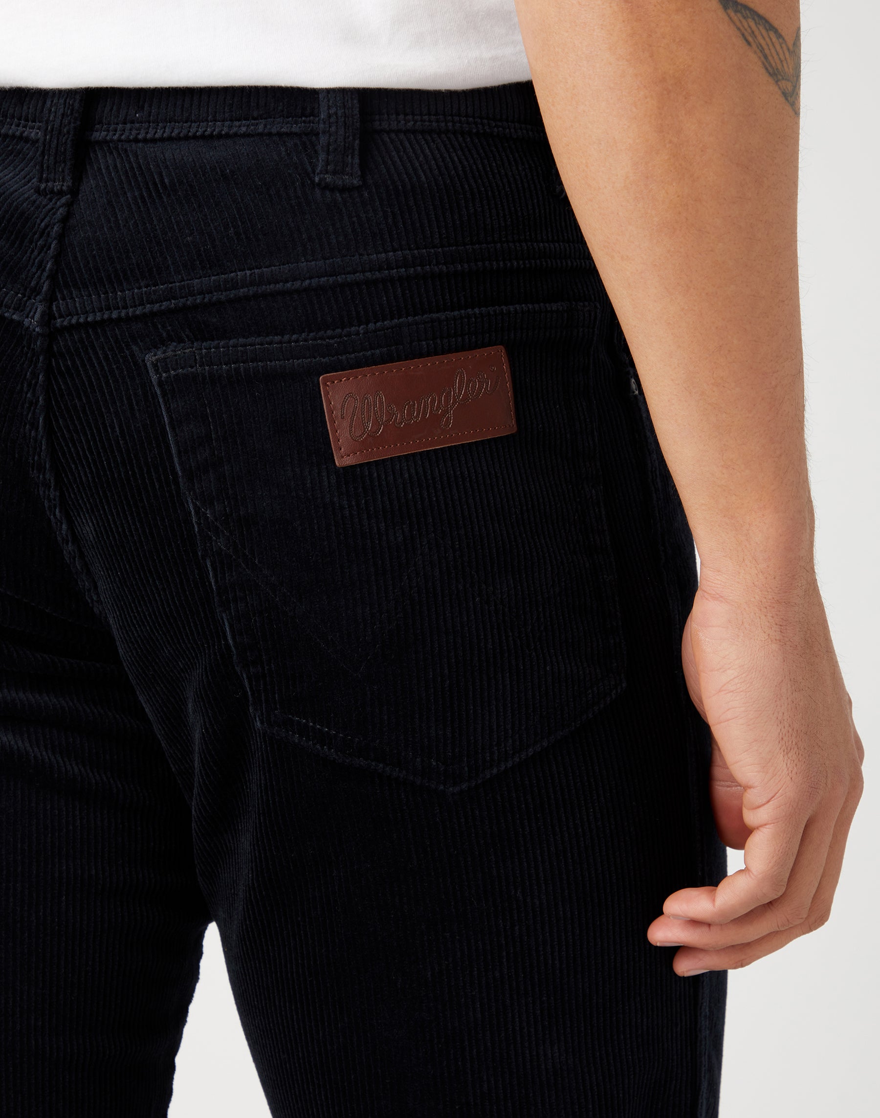 Texas Corduroy in vero nero Pantaloni Wrangler   