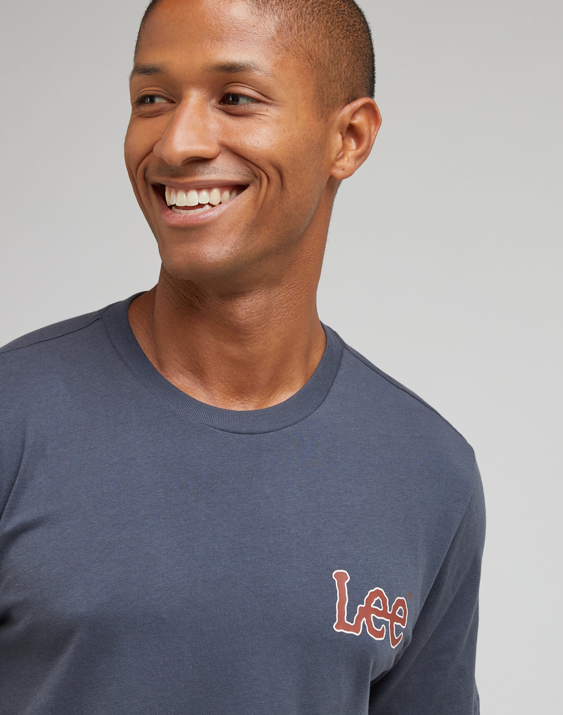 T-shirt Essential con maniche corte in Dusty Navy Lee   