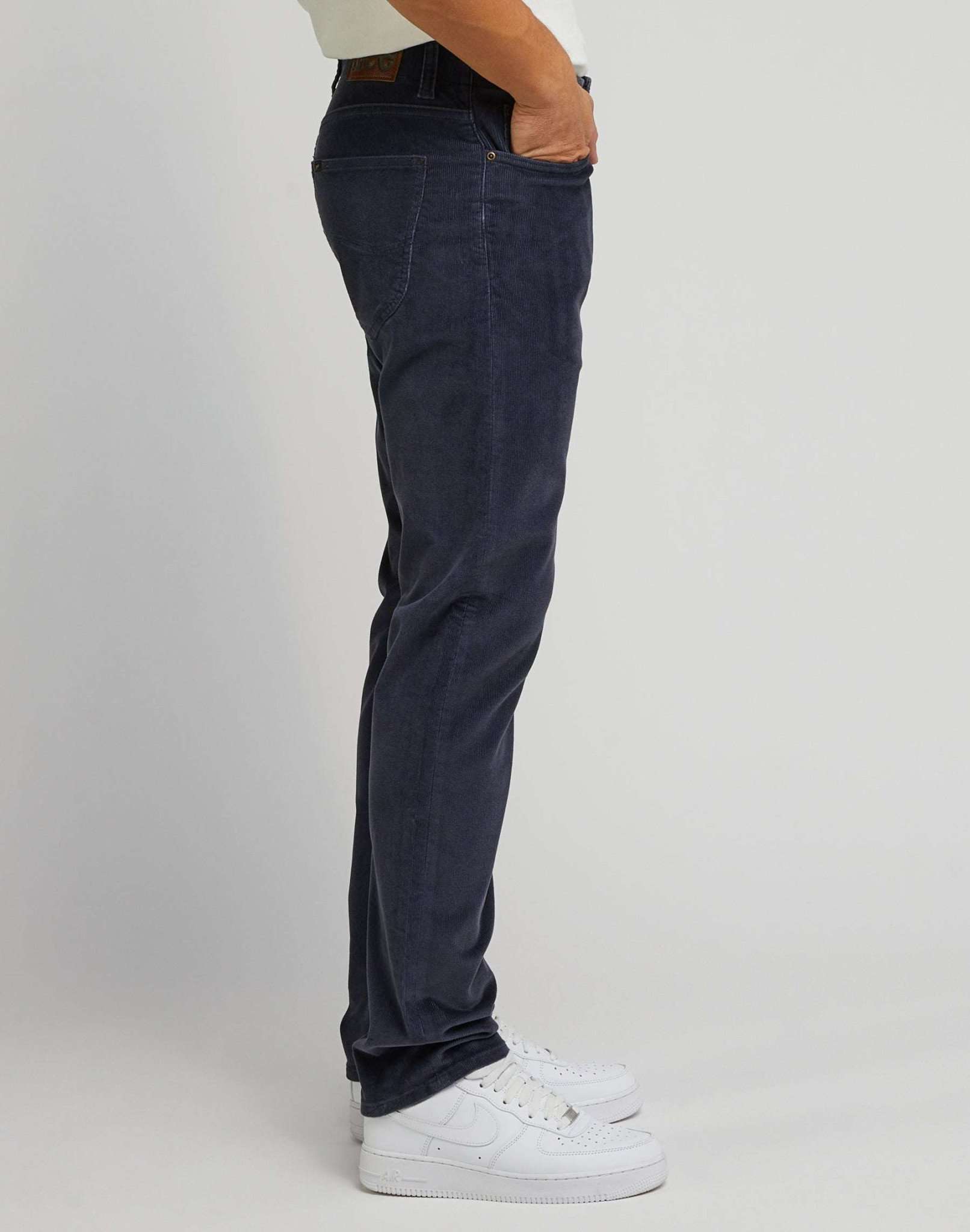 Pantaloni slim fit MVP in Dusty Navy Lee   