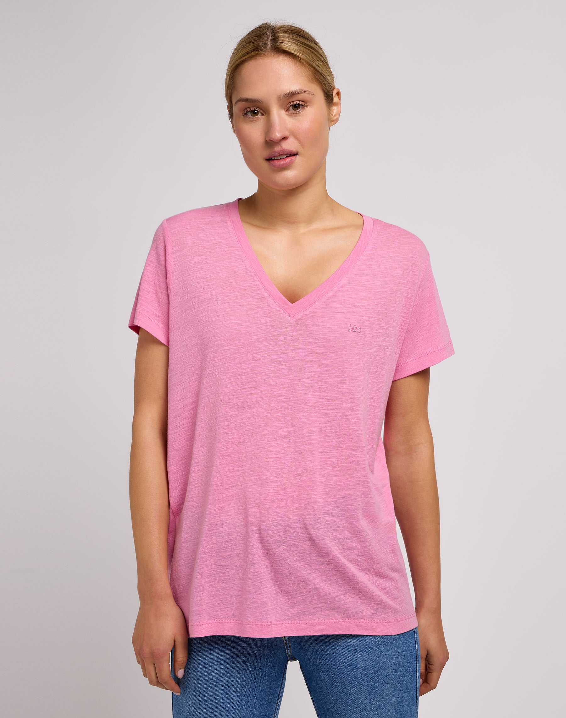 T-shirt con scollo a V in Lilla Zucchero Lee   