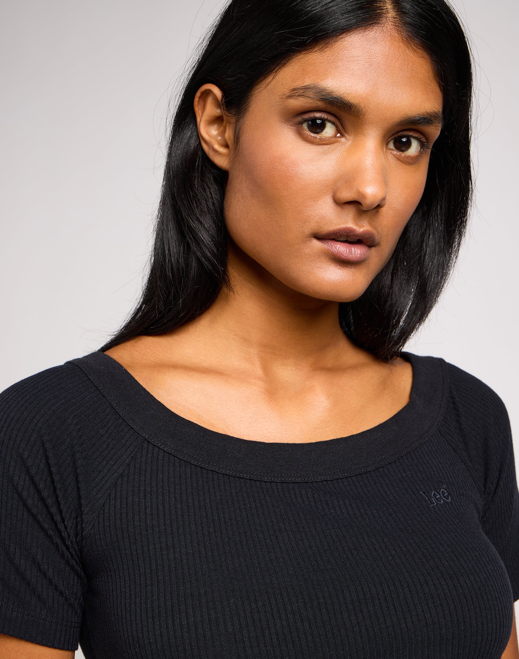 T-shirt Off The Shoulder Rib in Unionall Blk Lee   