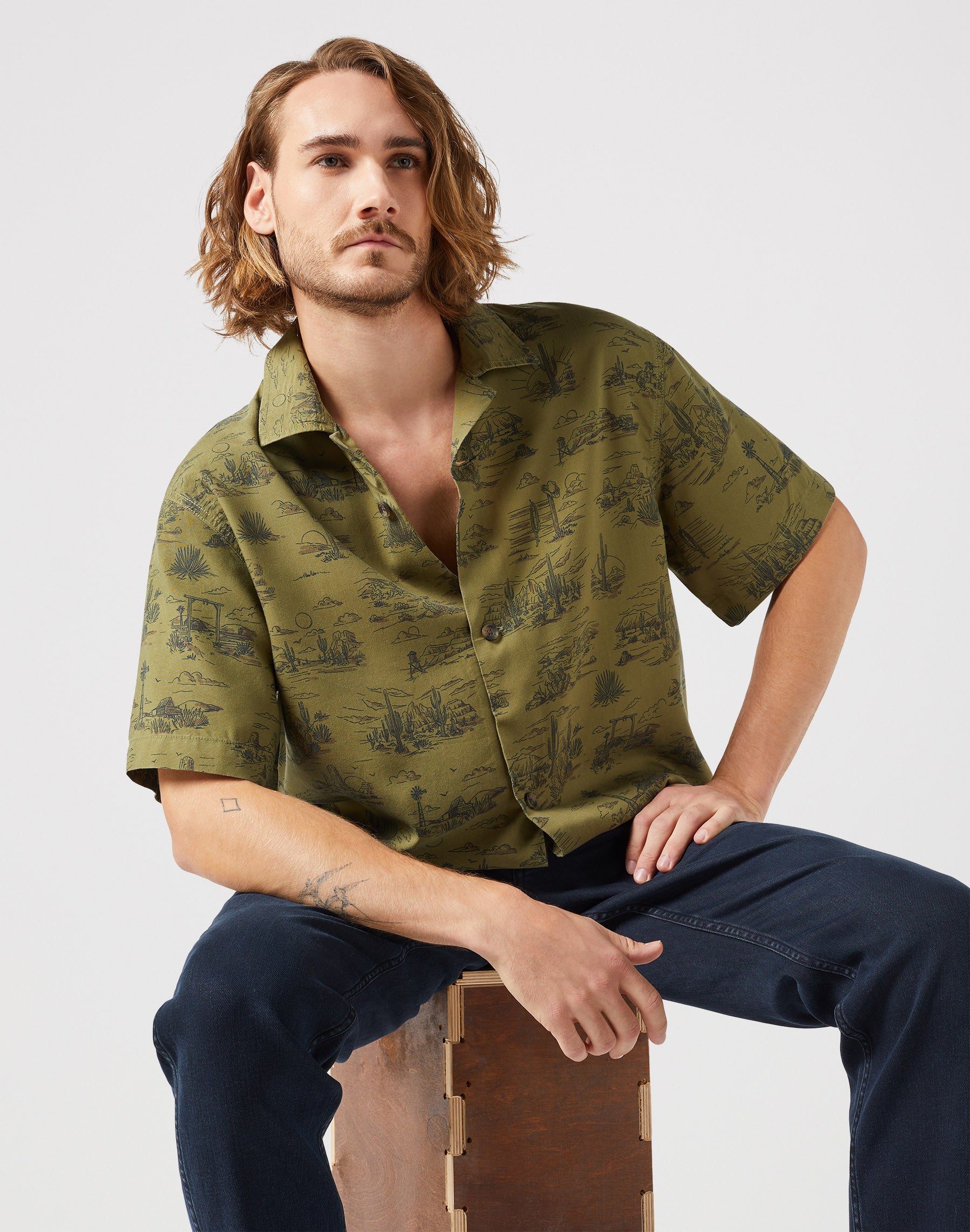 Camicia Resort in Olive Scenic Camicie Wrangler   