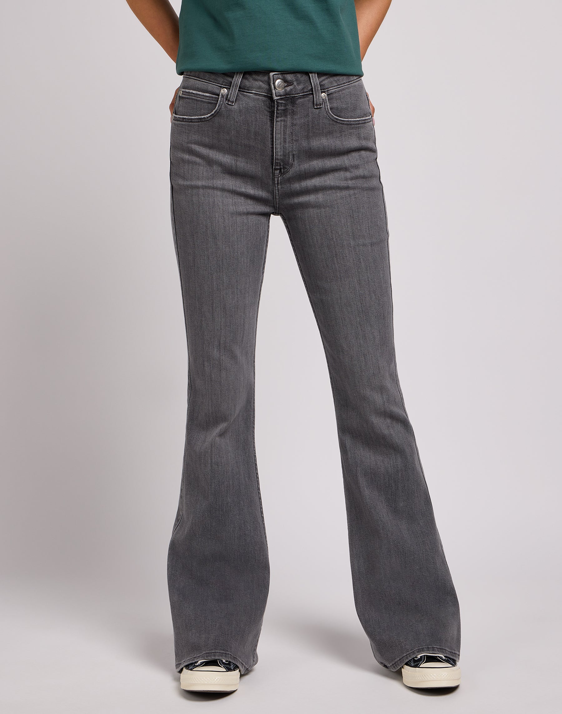 Breese in jeans Ash Stone Lee   