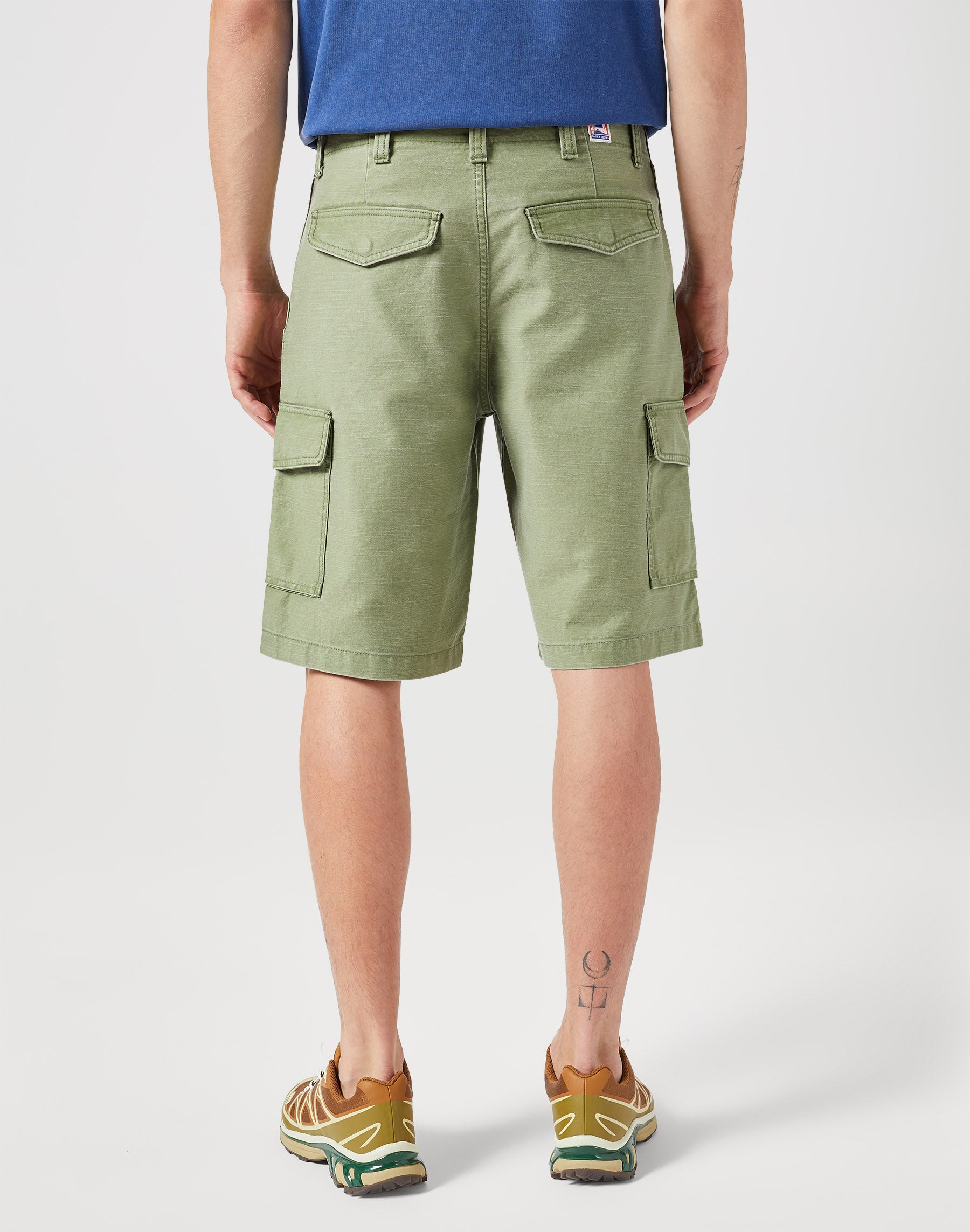 Pantaloncini Casey Cargo in Olive Shorts Wrangler   