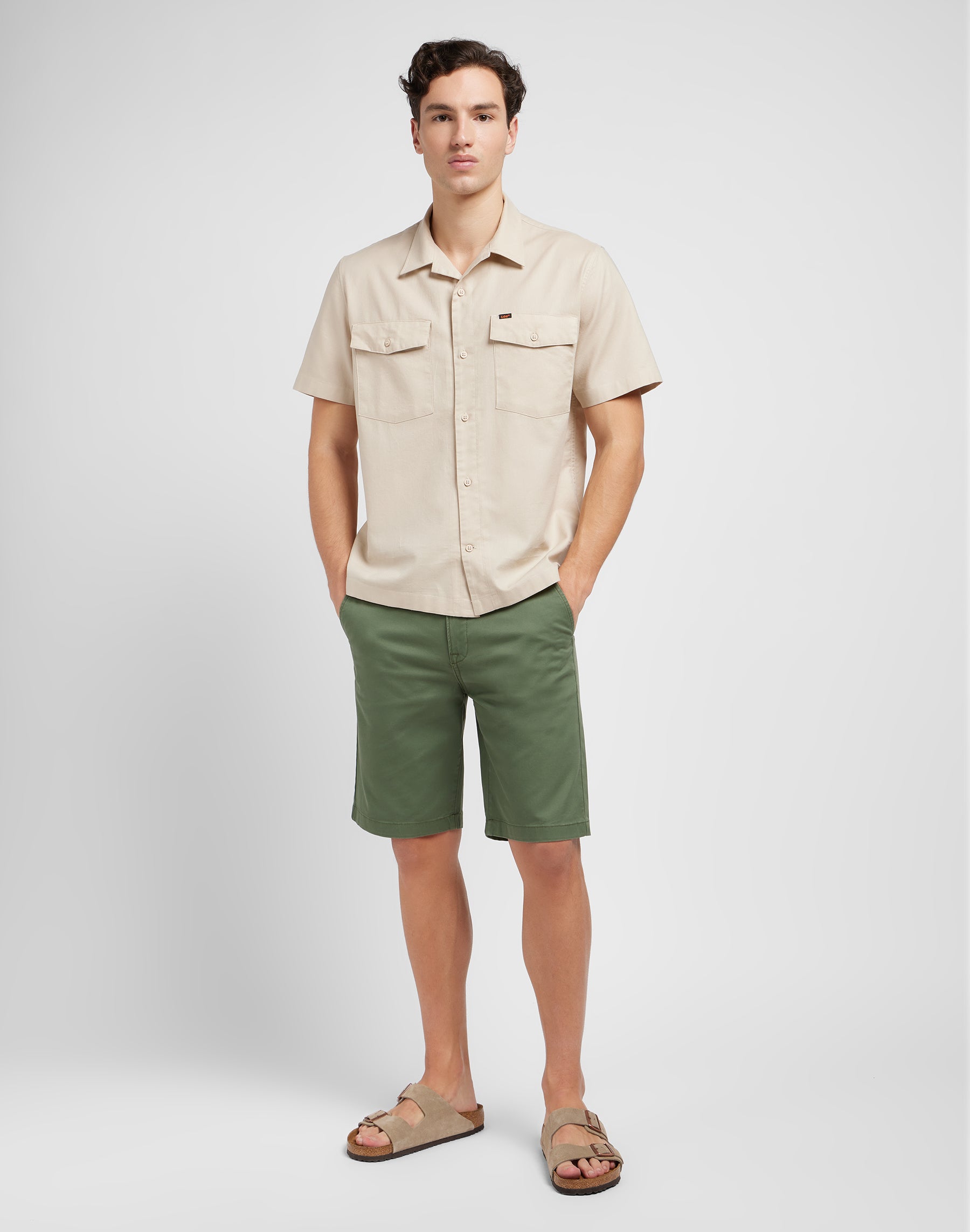 Pantaloncini chino regolari in Olive Grove Shorts Lee   