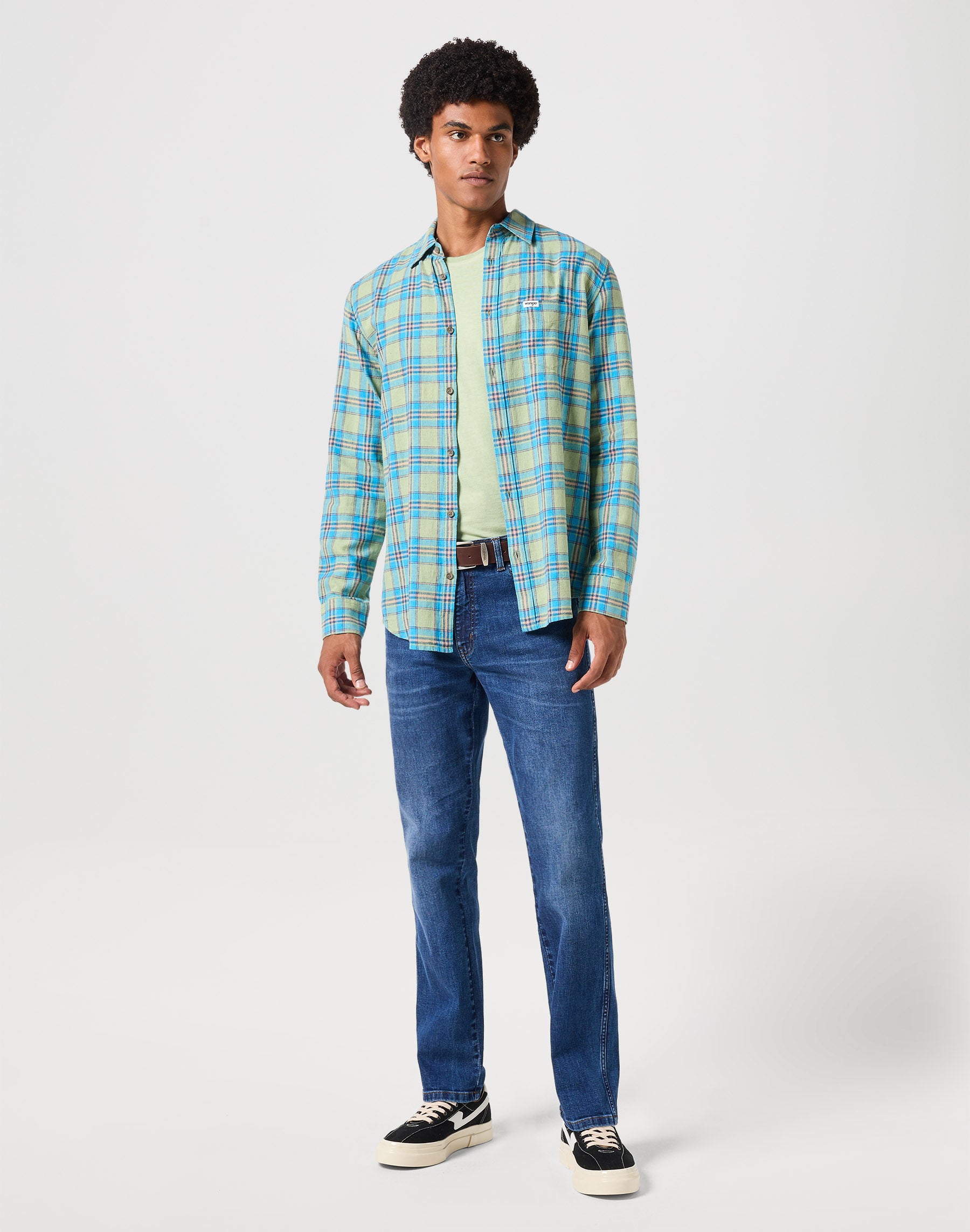 Camicia a manica lunga con un taschino in Reseda Camicie Wrangler   