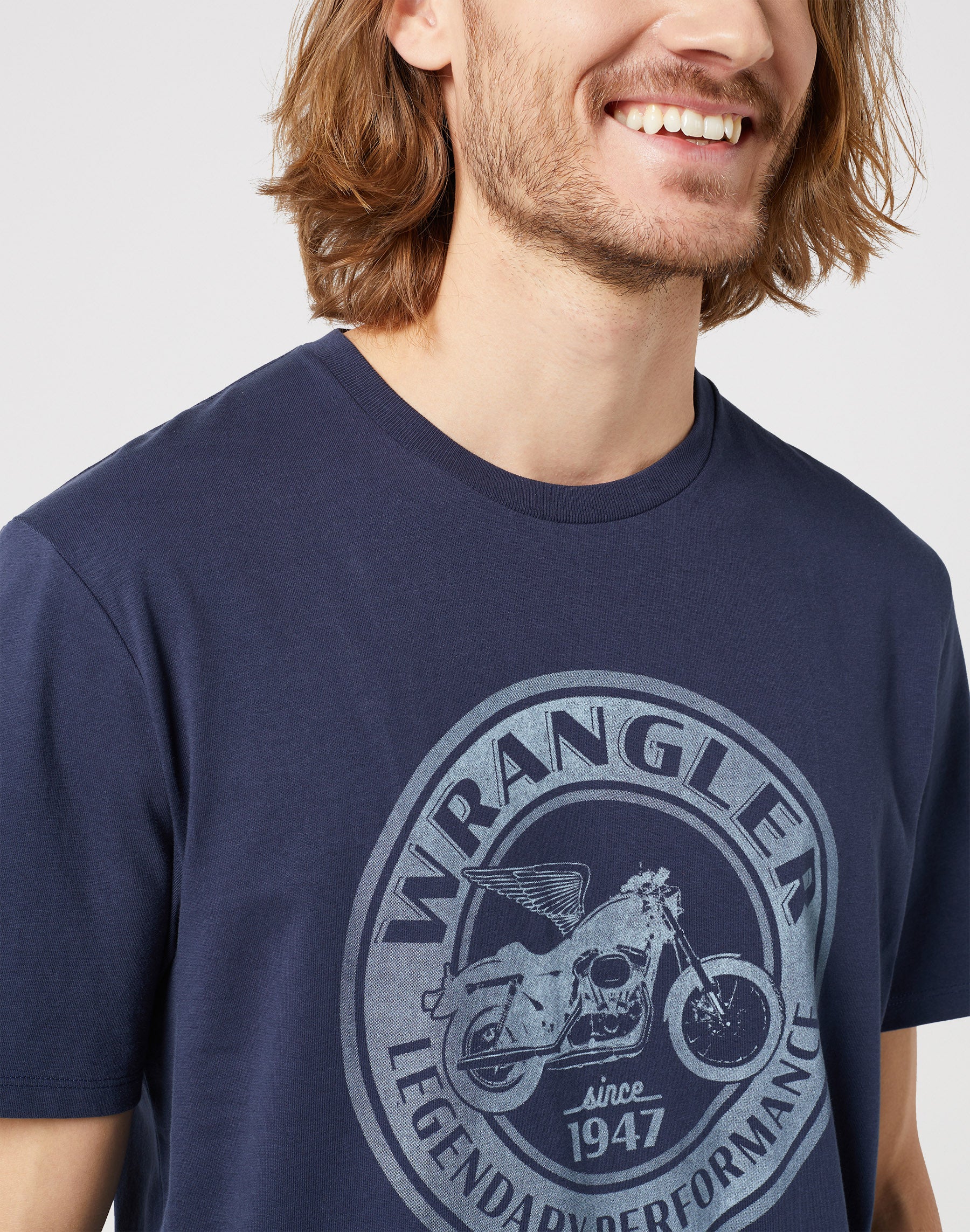 Americana Tee in Navy Magliette Wrangler   