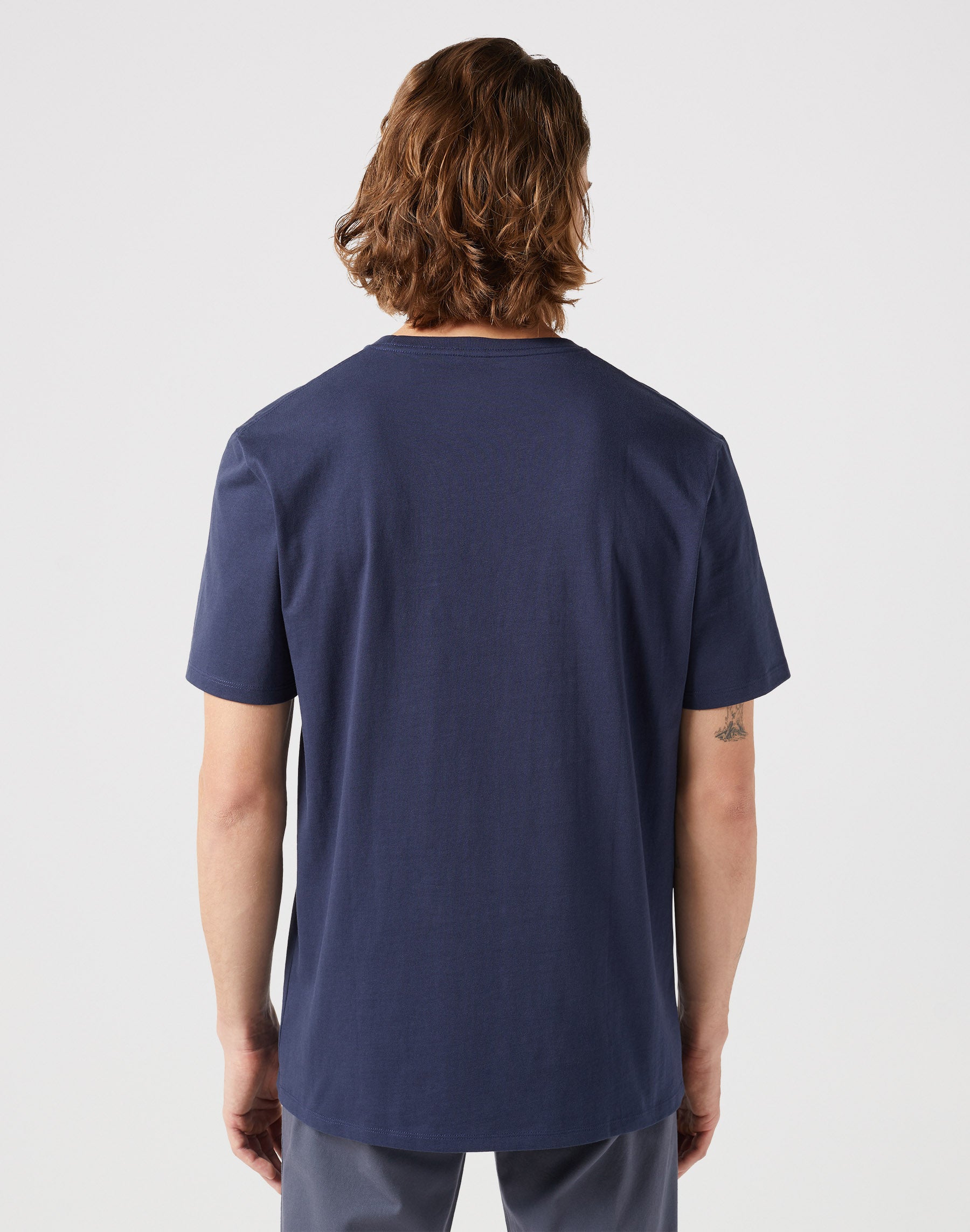 Americana Tee in Navy Magliette Wrangler   