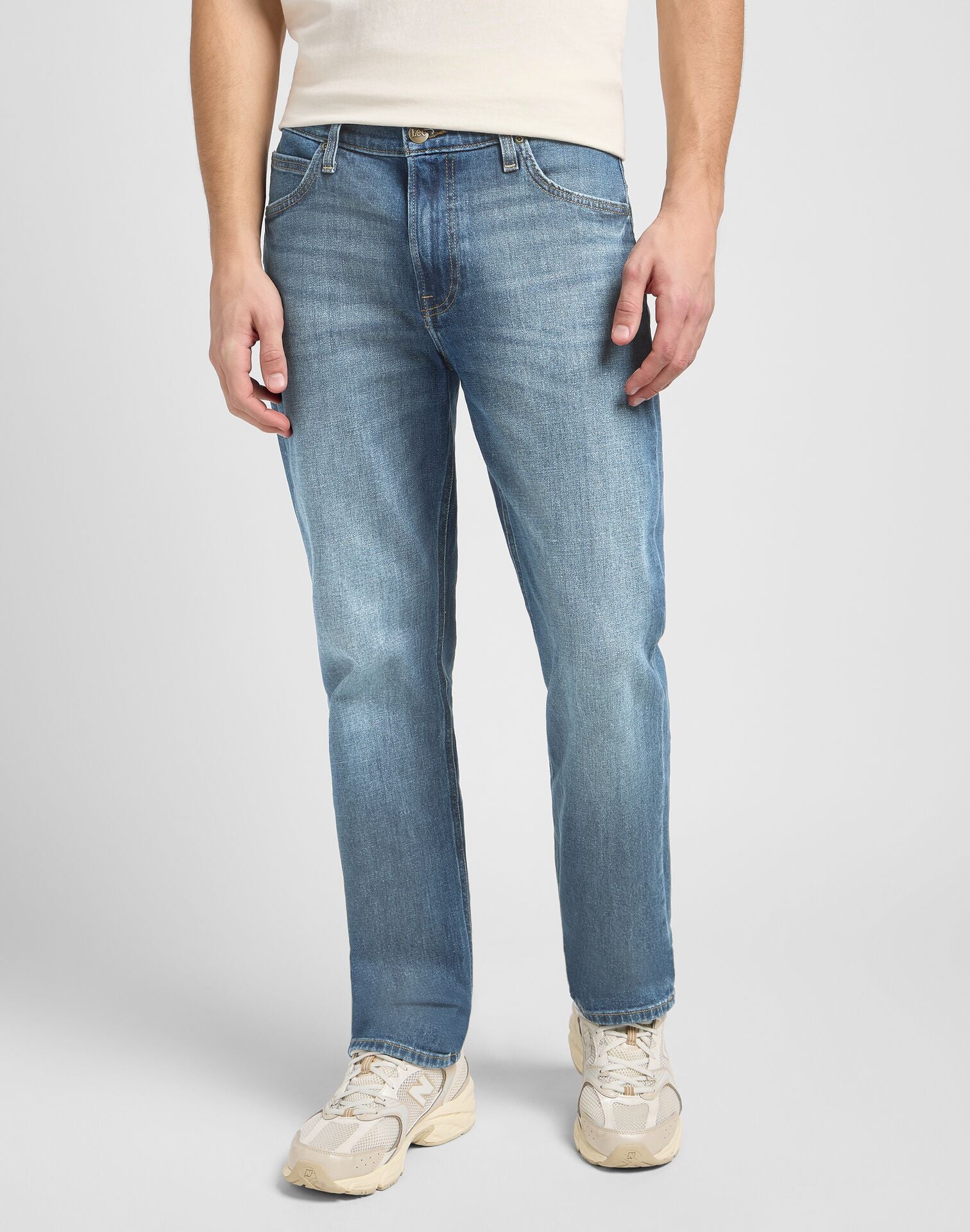 Ovest in Riverway Jeans Lee