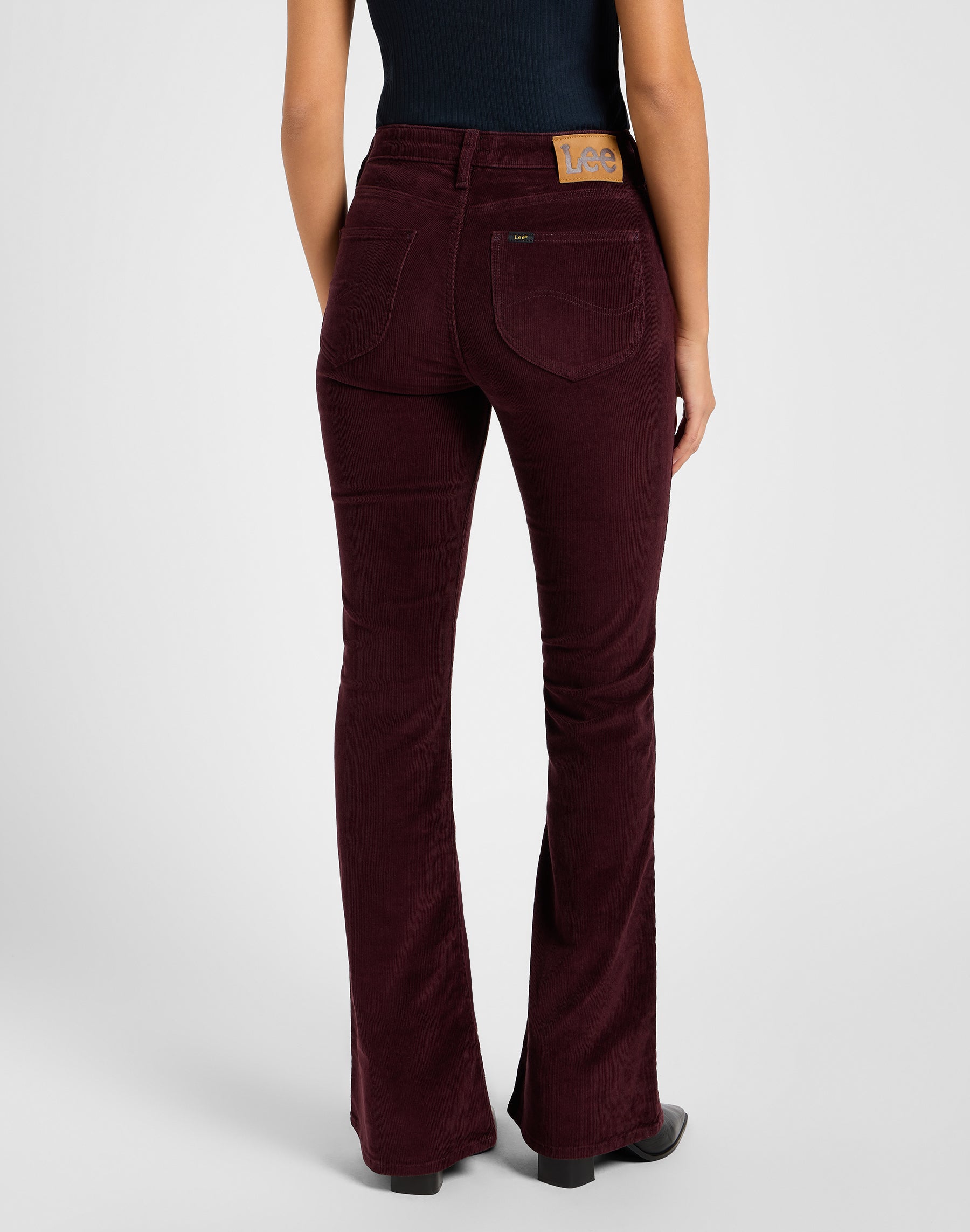 Breese in pantaloni di velluto Beet Lee   