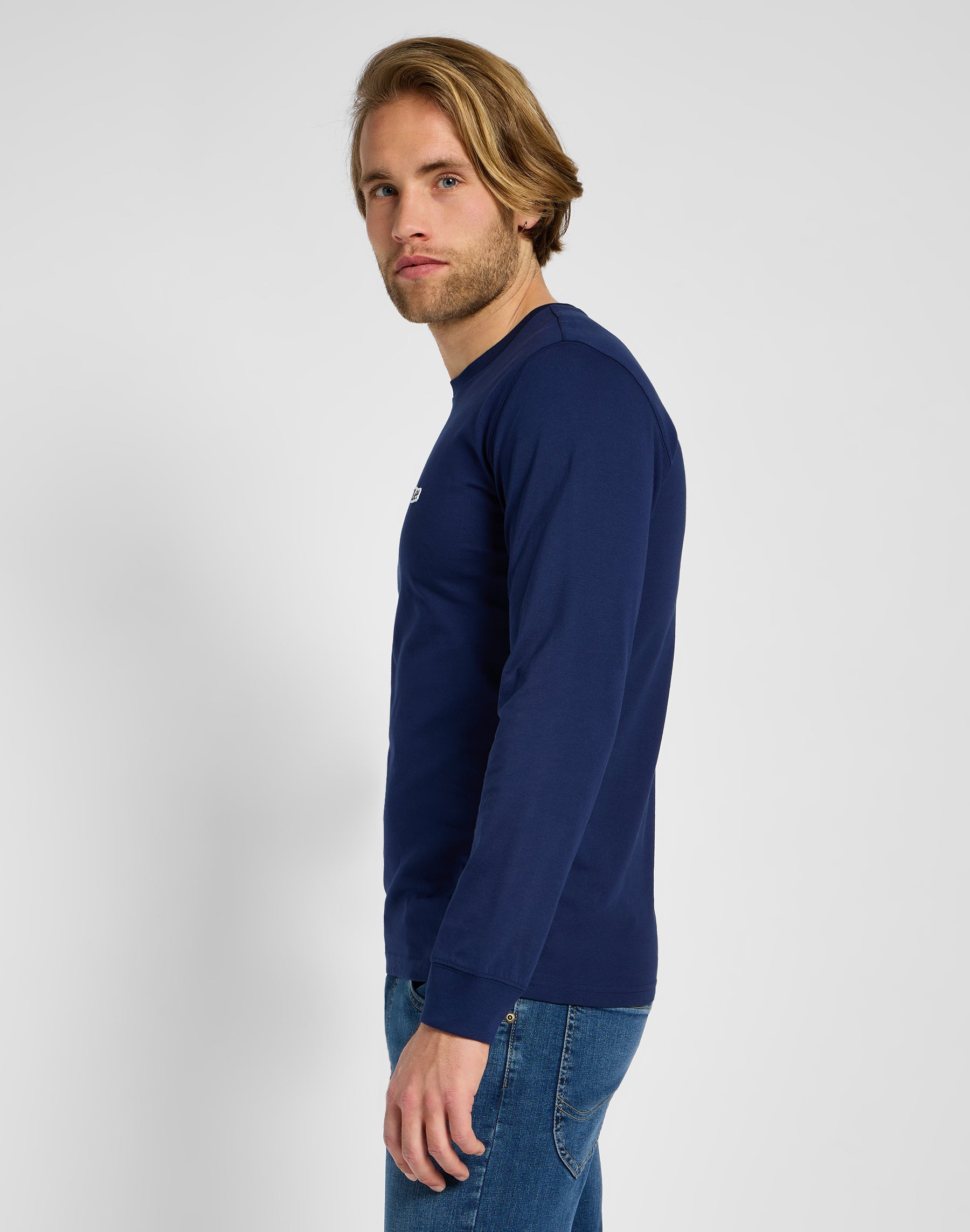 Felpa Longsleeves Patch Logo Tee in True Navy Lee   