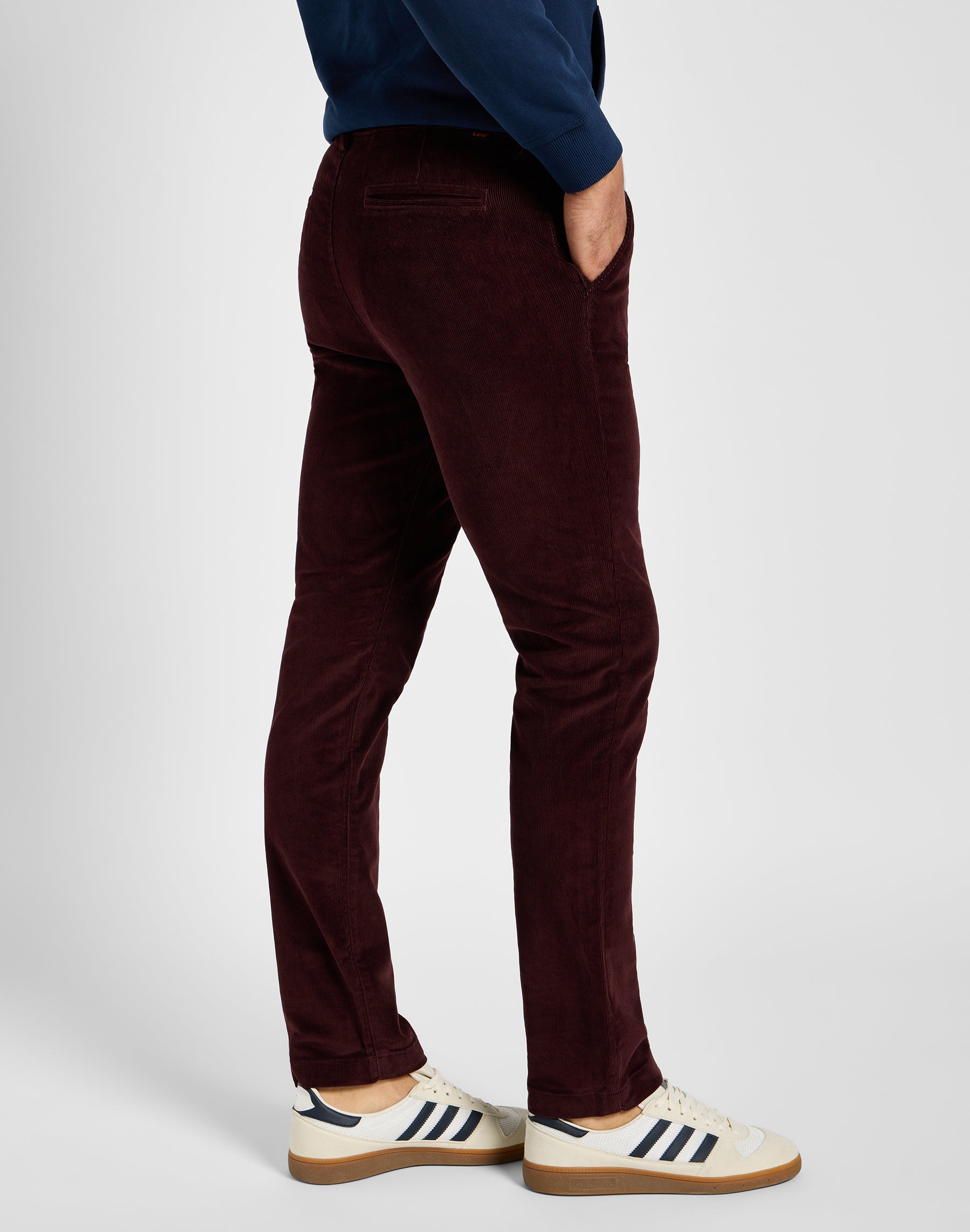 Pantaloni chino slim in velluto Beet Lee   