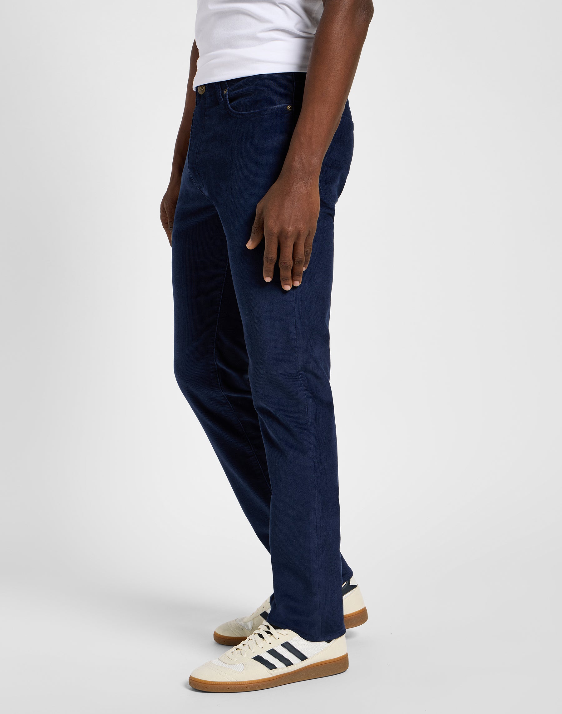 Pantaloni slim fit MVP in indaco Mood Lee   