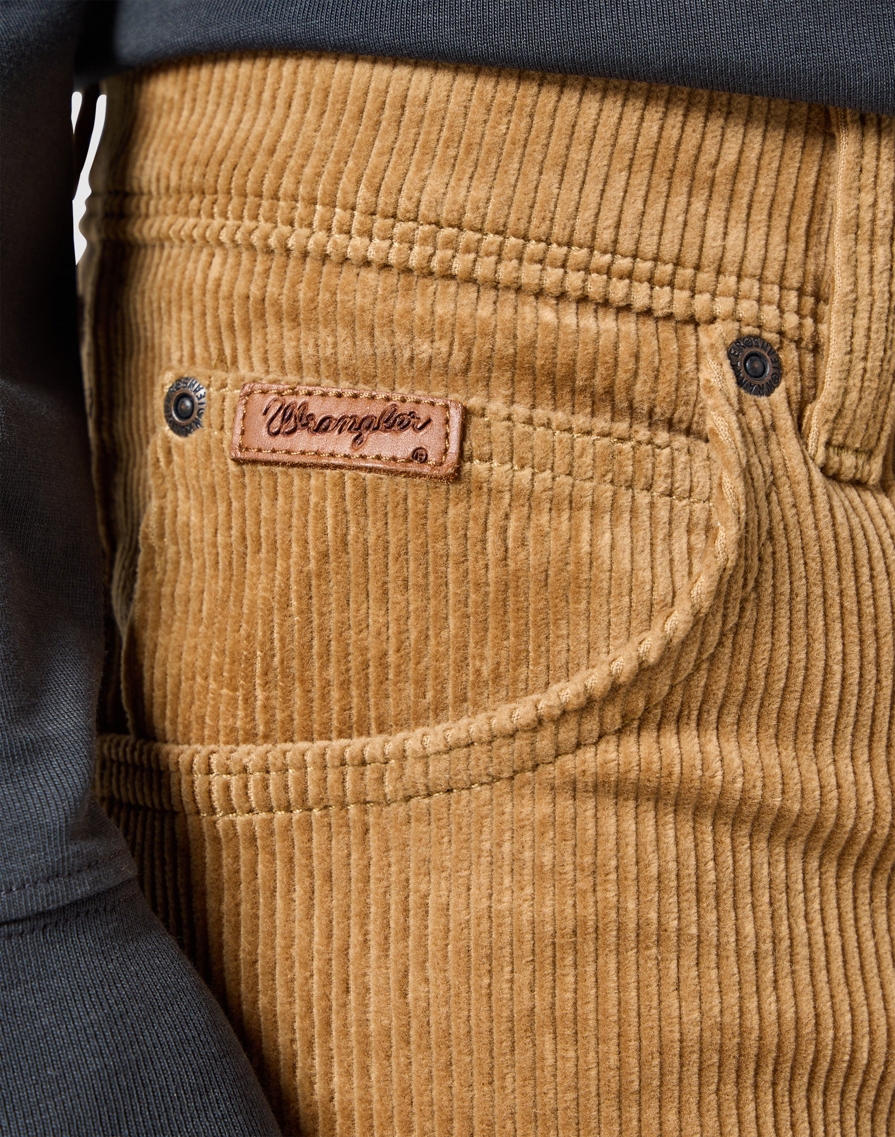 Texas in pantaloni occhio di tigre Wrangler   