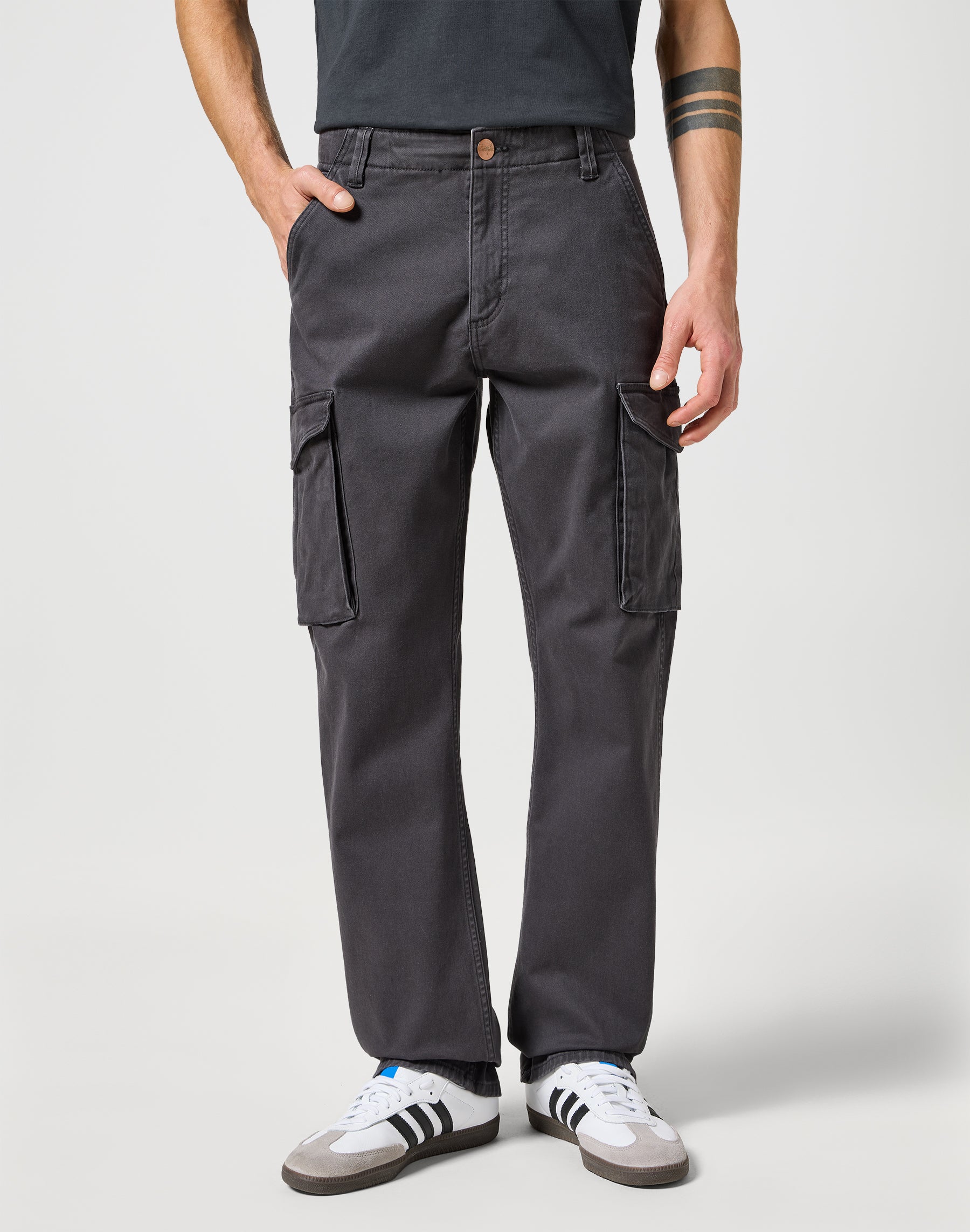 Pantaloni Casey Jones Cargo Regular in nero sbiadito Wrangler   