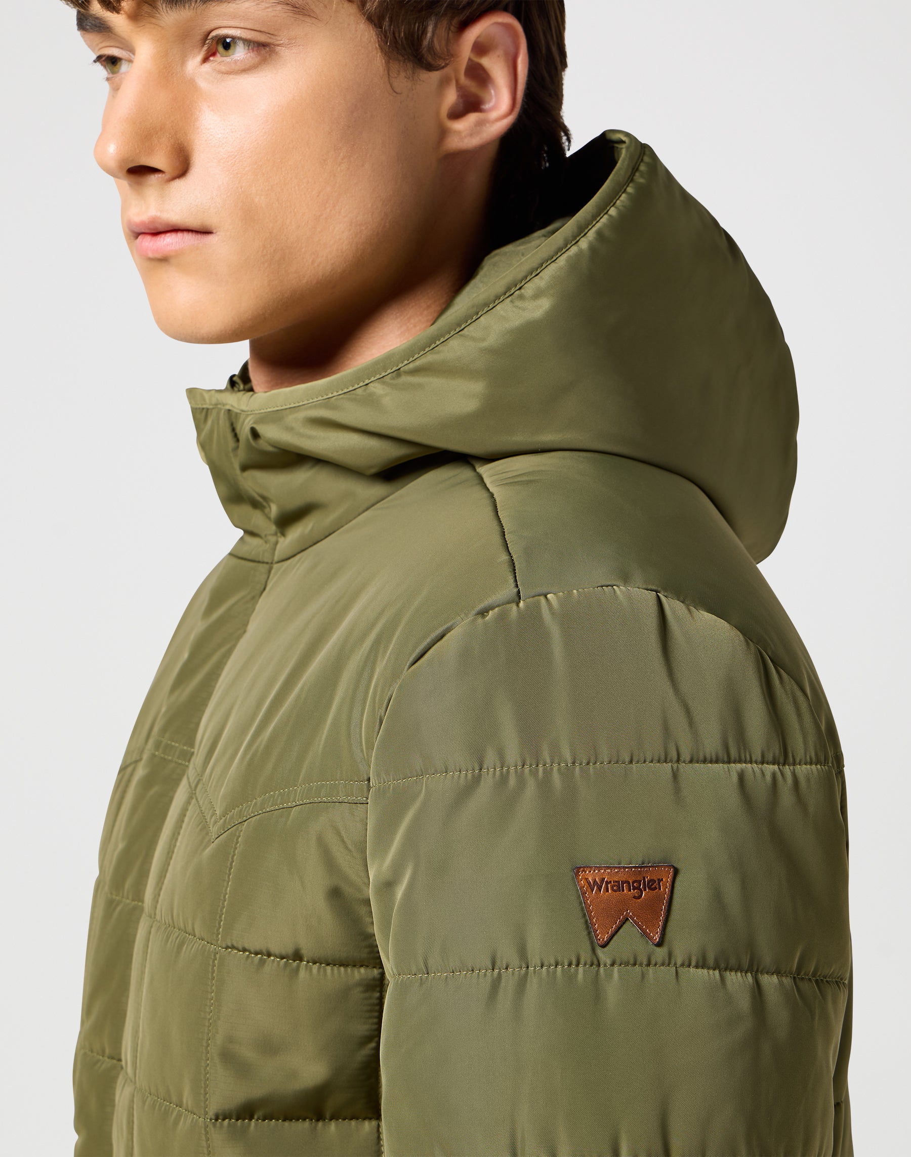 Puffer di transizione in verde edera Giacche Wrangler   