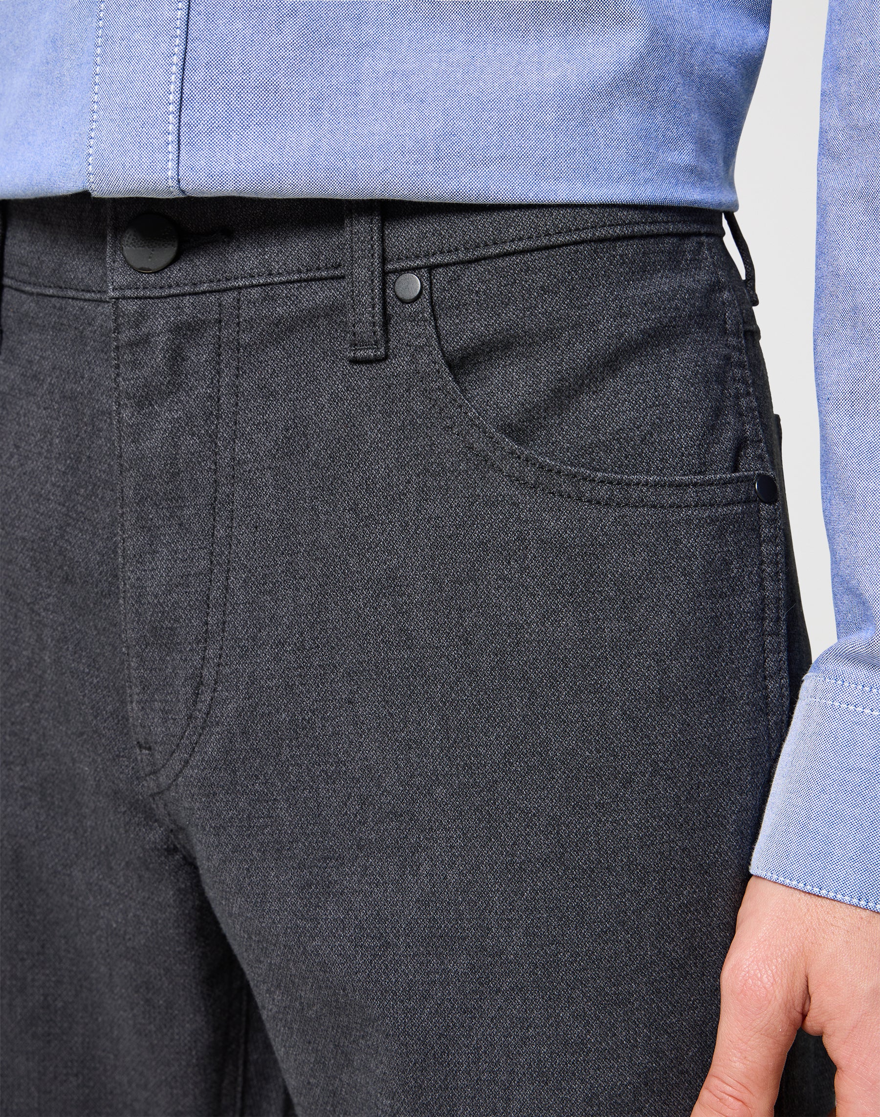 Greensboro in pantaloni Charcoal Wrangler   