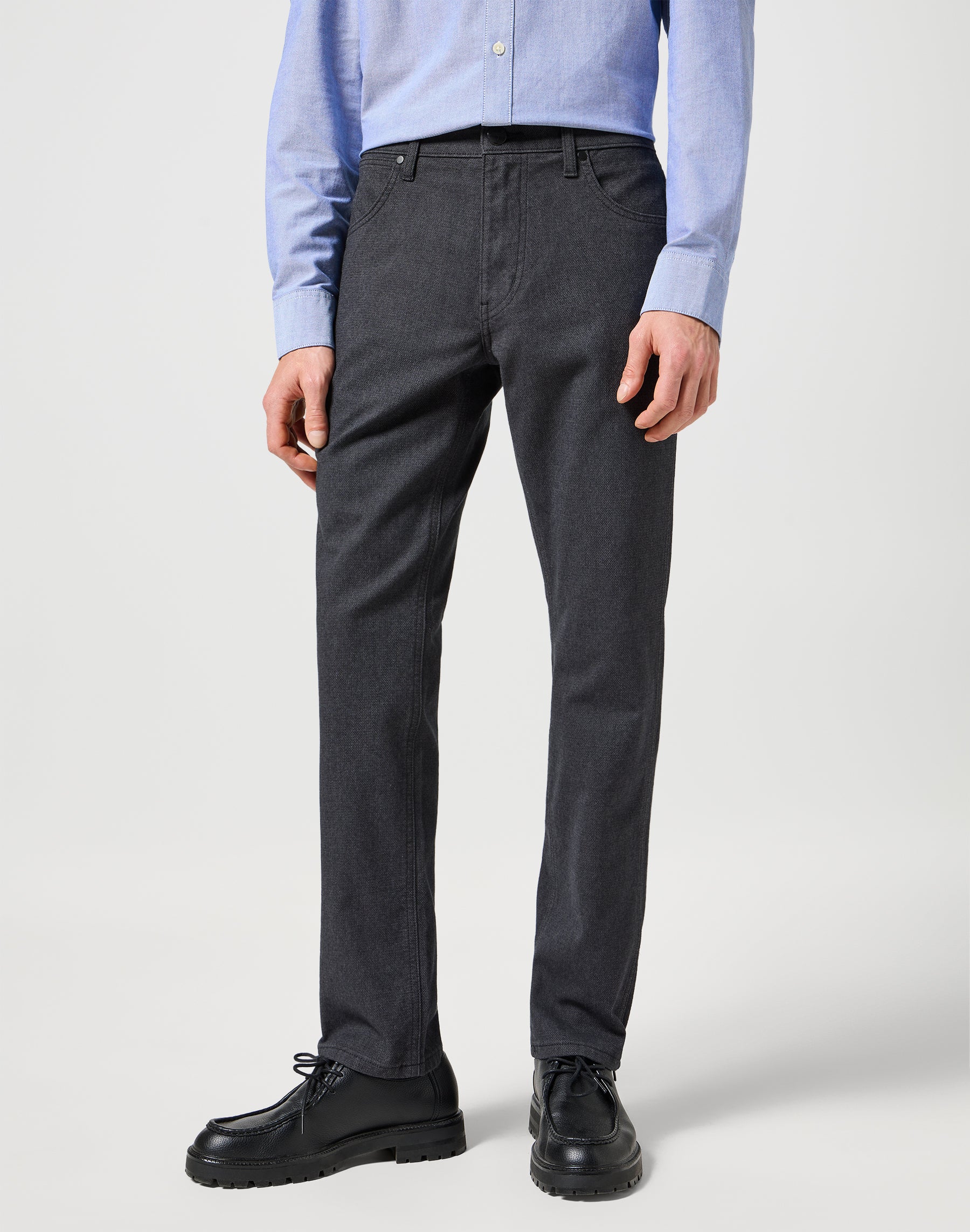 Greensboro in pantaloni Charcoal Wrangler   